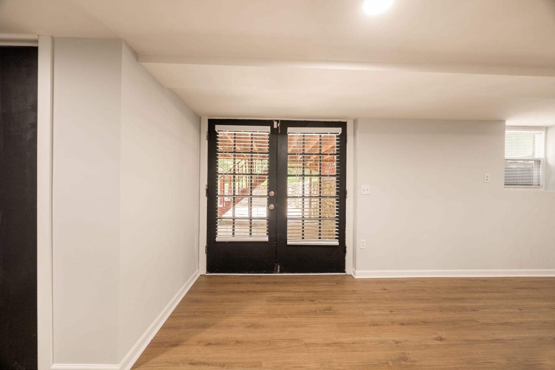 632 Harpeth Bend Dr, Nashville, TN 37221 632 Harpeth Bend Dr, Nashville, TN 37221