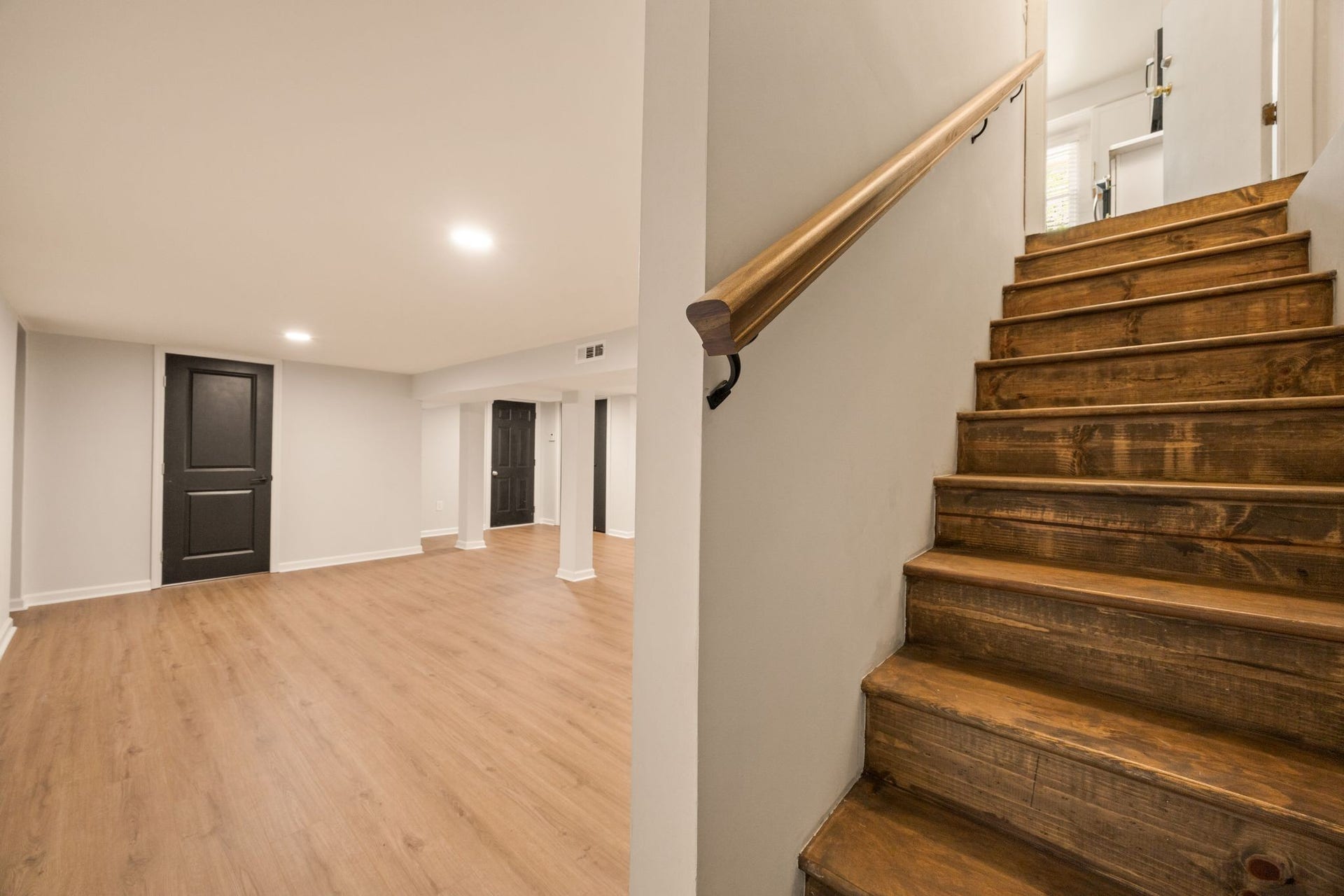 632 Harpeth Bend Dr, Nashville, TN 37221 632 Harpeth Bend Dr, Nashville, TN 37221