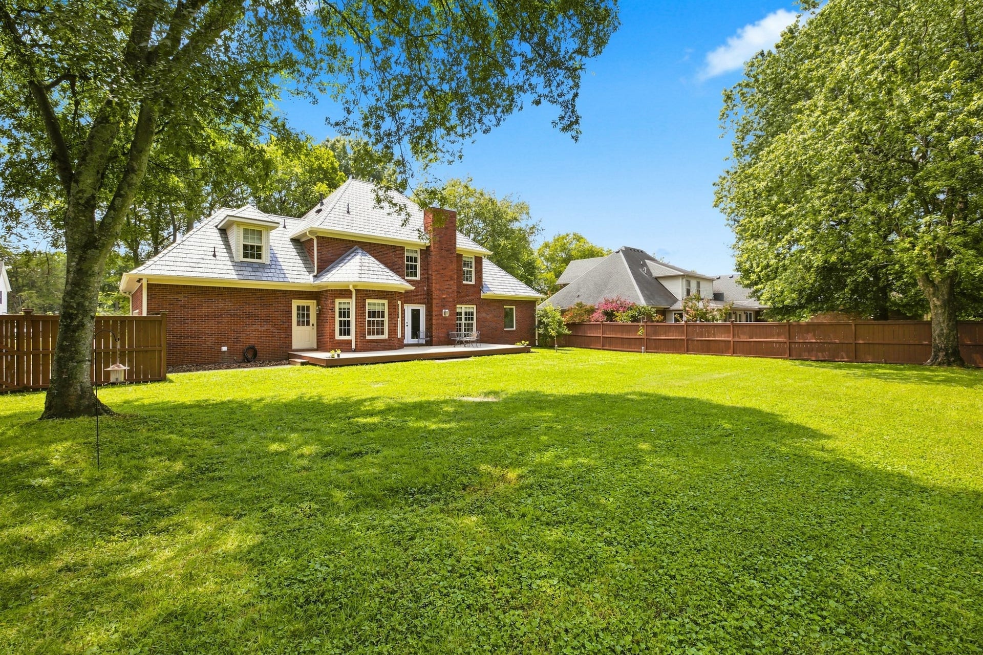 830 Banner Dr, Murfreesboro, TN 37129 830 Banner Dr, Murfreesboro, TN 37129