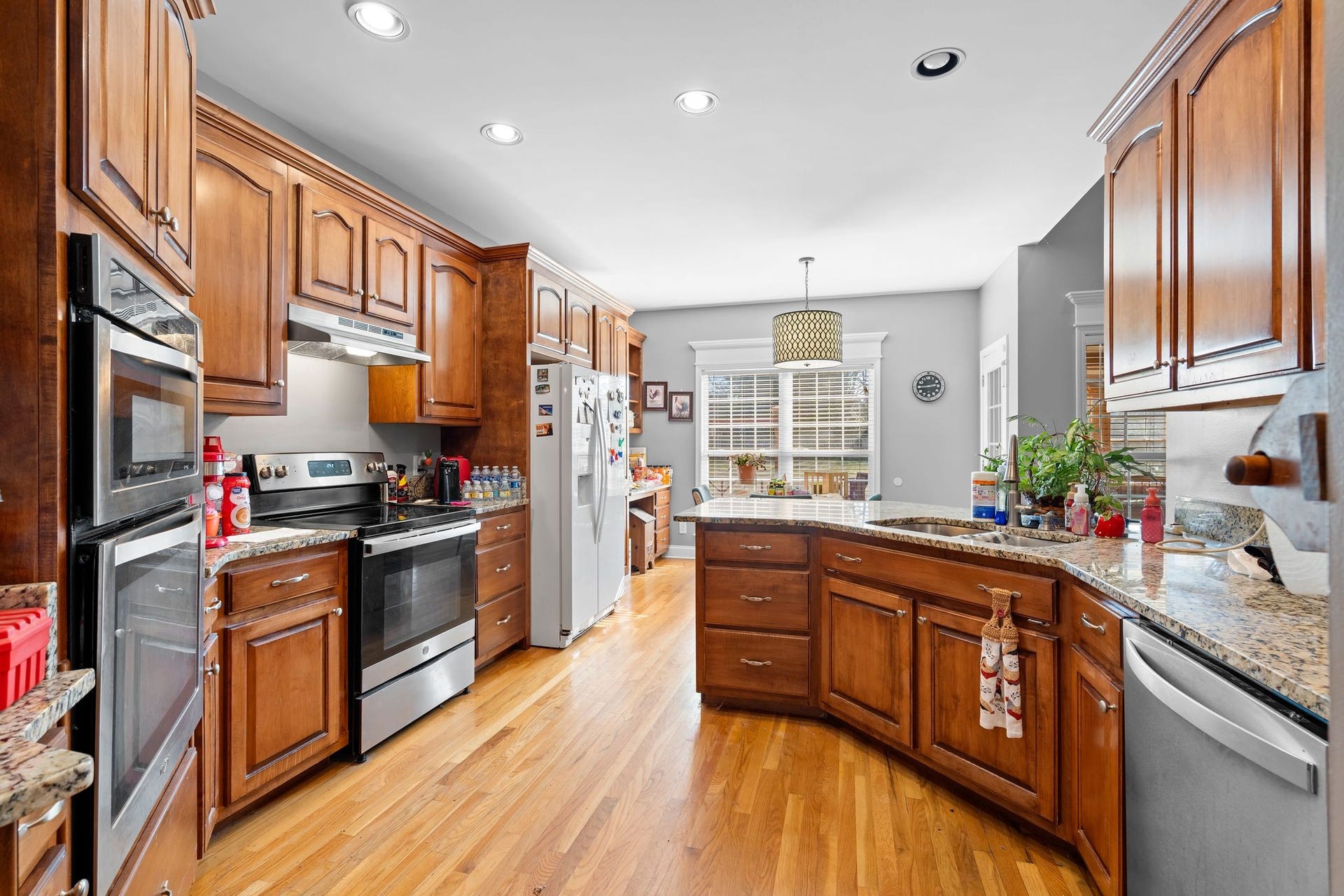 3493 Petty Ln, Columbia, TN 38401