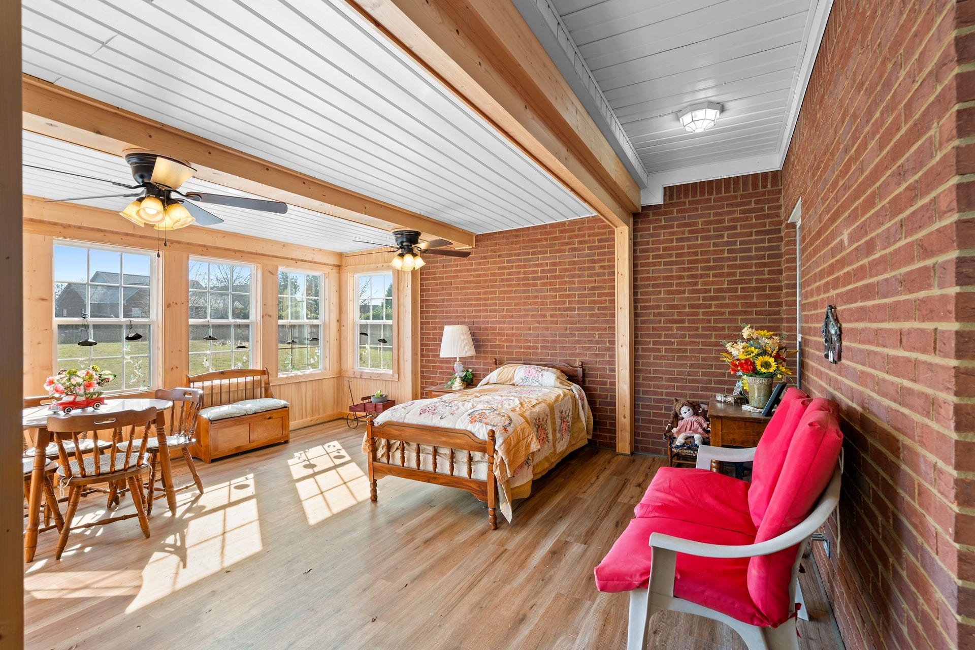 3493 Petty Ln, Columbia, TN 38401