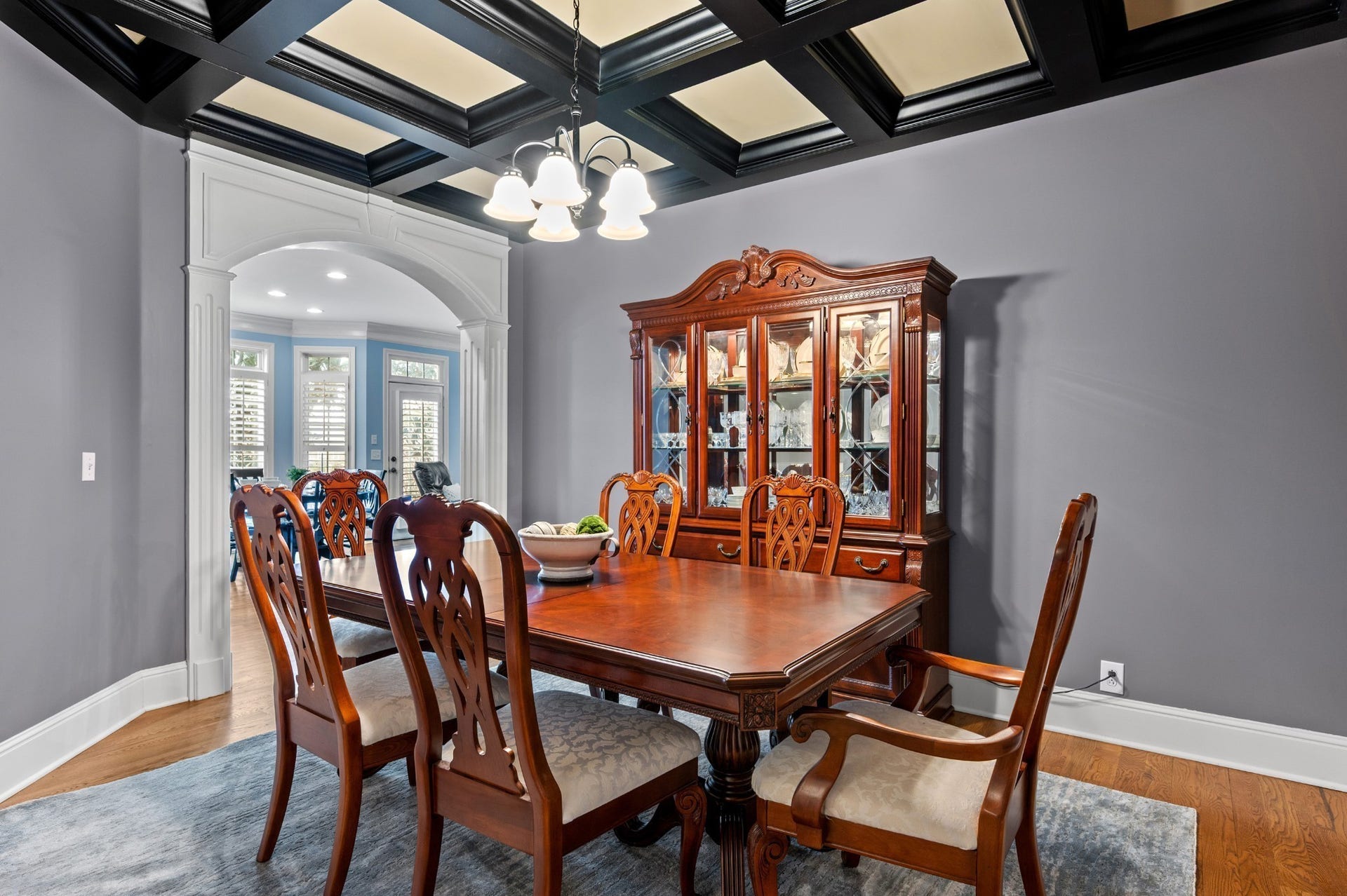 2638 Big Eagle Trl, Murfreesboro, TN 37127 Impress your guests with classic beautiful coffered ceilings.