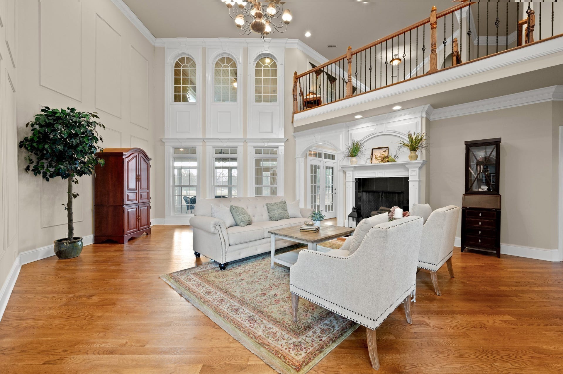 2638 Big Eagle Trl, Murfreesboro, TN 37127 The family room has an abundant of natural light creating a warm welcome. The open concept design blends grandeur and comfort.