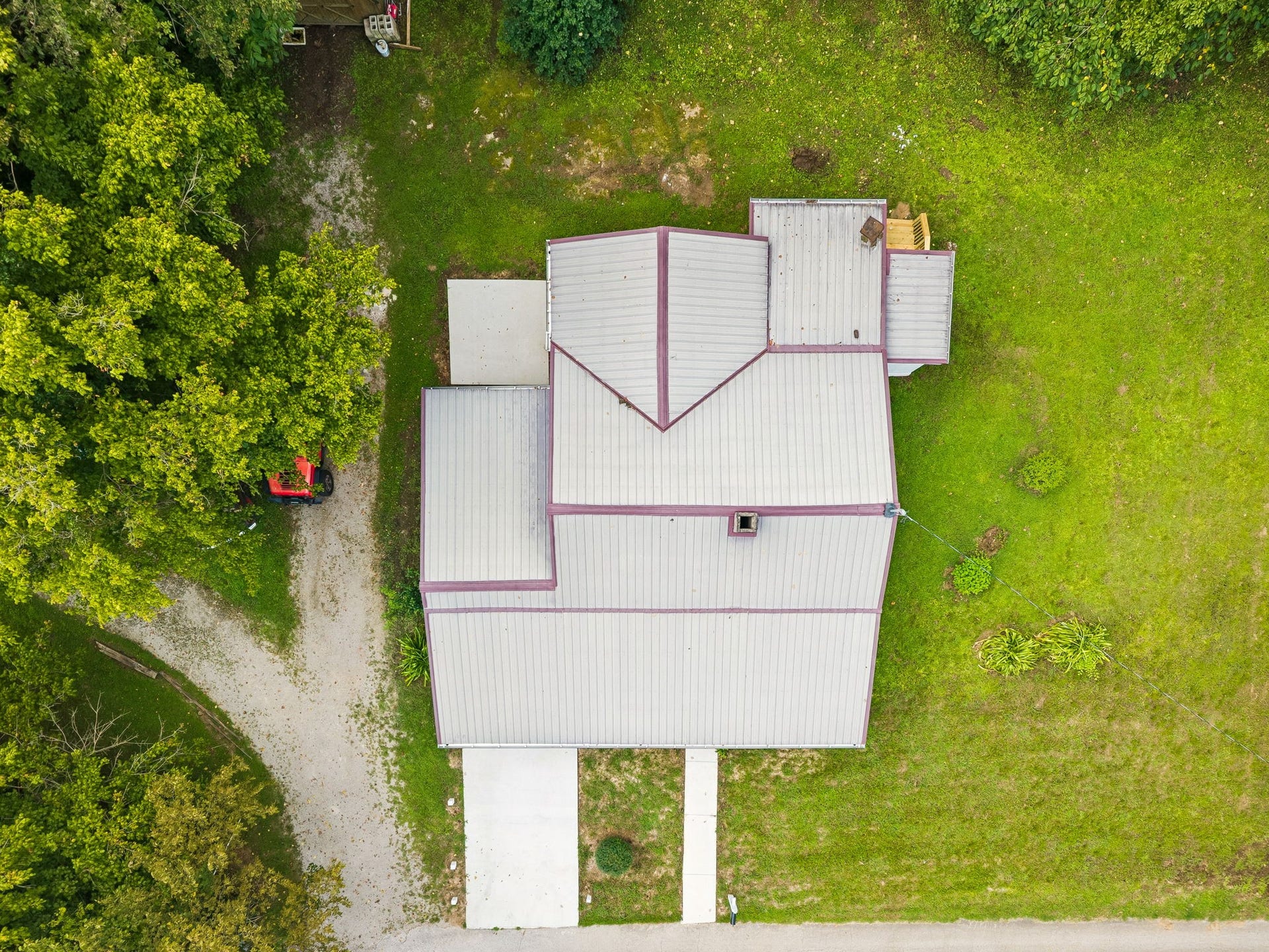 802 Gray St, Mount Pleasant, TN 38474 802 Gray St, Mount Pleasant, TN 38474