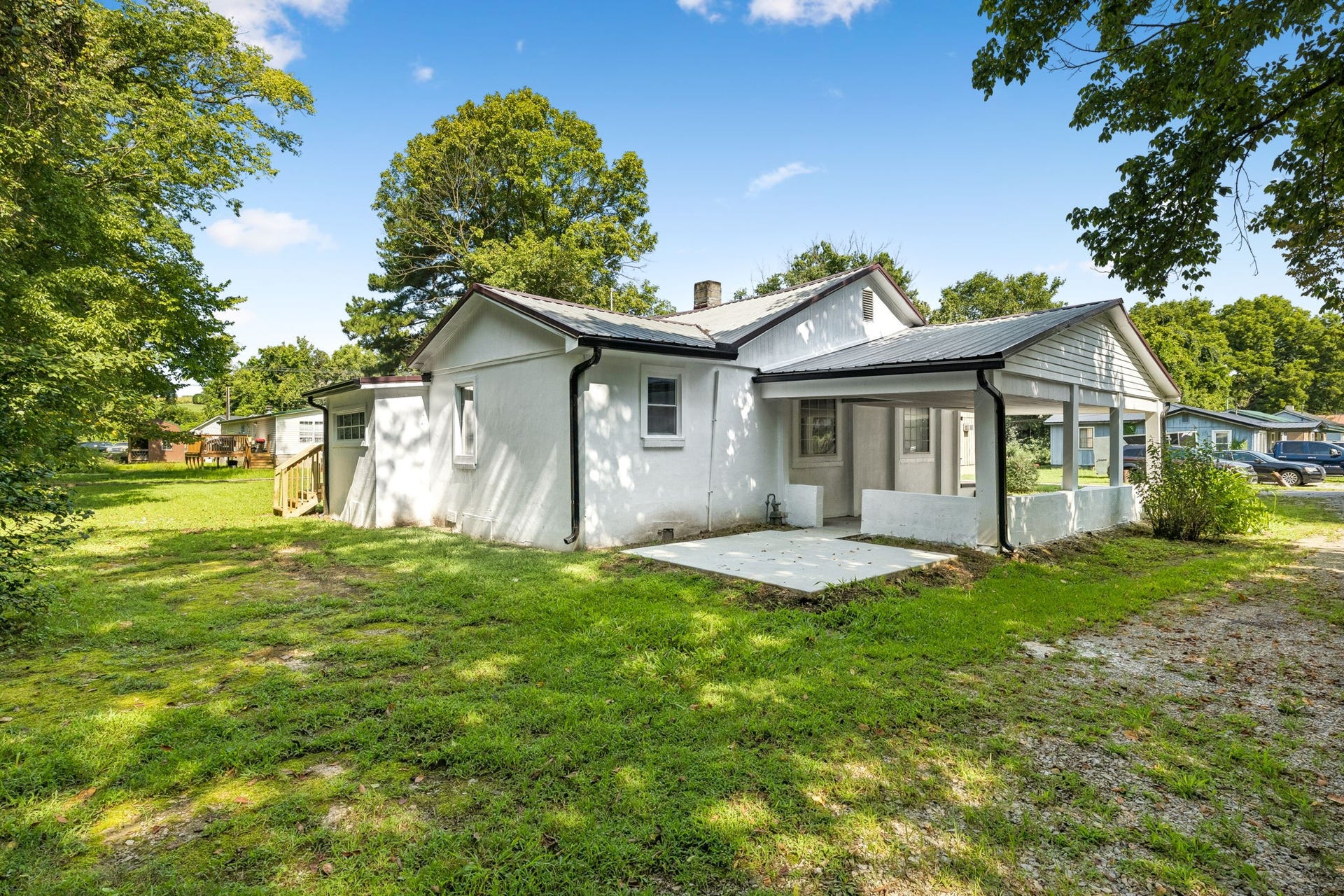 802 Gray St, Mount Pleasant, TN 38474 802 Gray St, Mount Pleasant, TN 38474