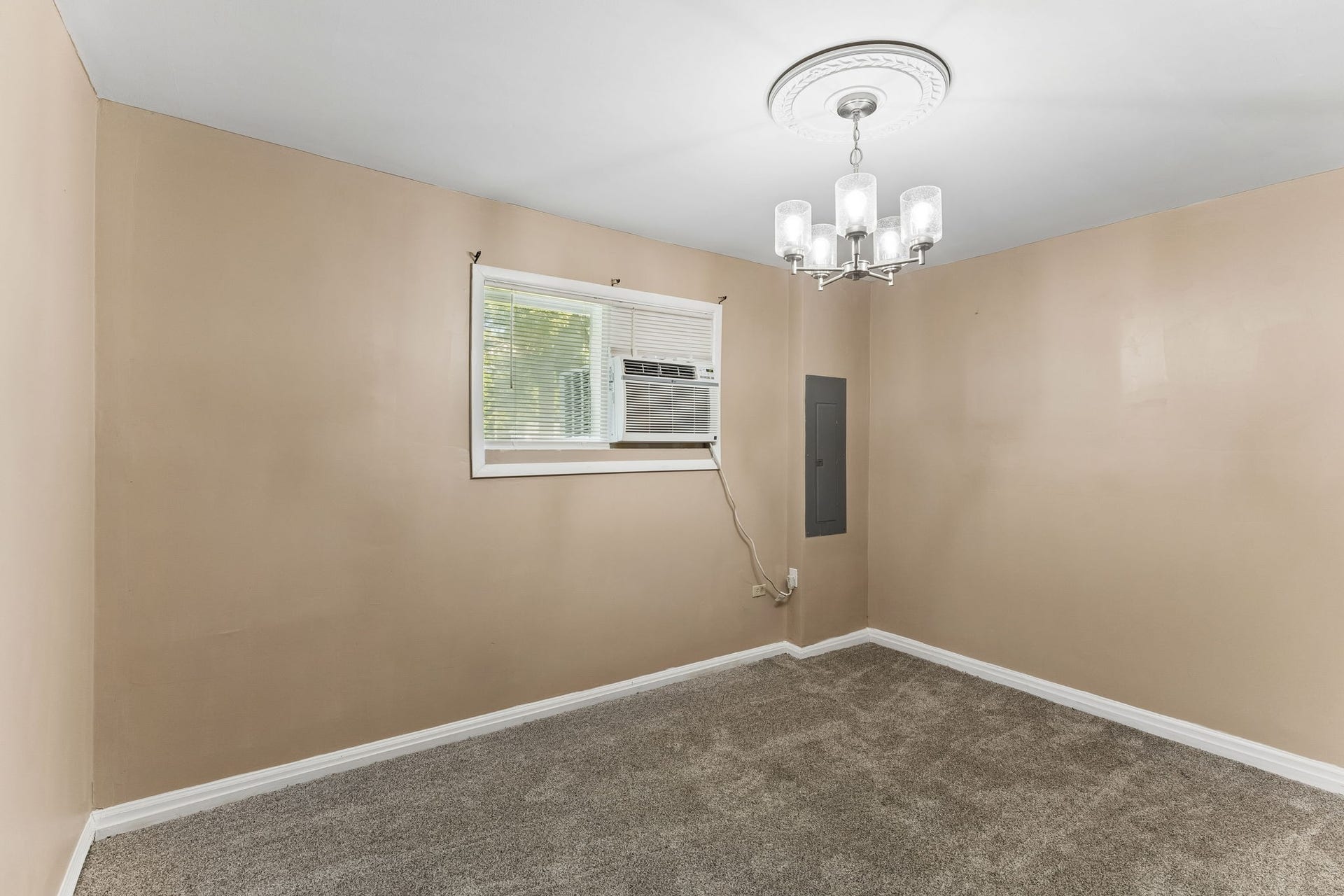802 Gray St, Mount Pleasant, TN 38474 802 Gray St, Mount Pleasant, TN 38474