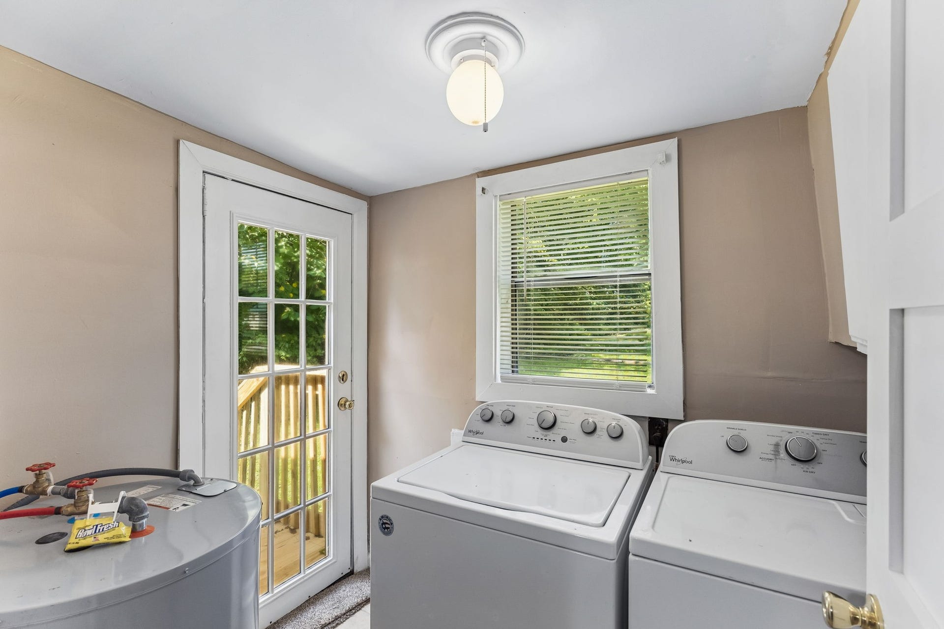 802 Gray St, Mount Pleasant, TN 38474 802 Gray St, Mount Pleasant, TN 38474