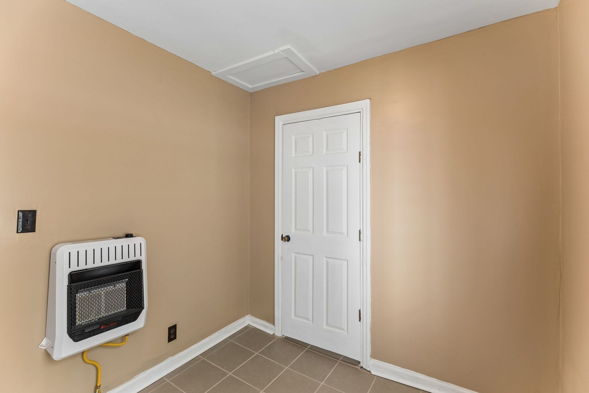 802 Gray St, Mount Pleasant, TN 38474 802 Gray St, Mount Pleasant, TN 38474