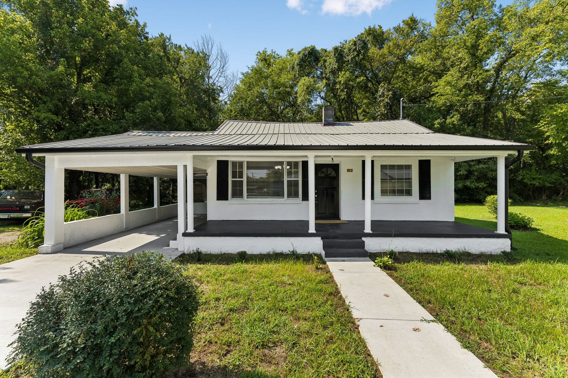802 Gray St, Mount Pleasant, TN 38474 802 Gray St, Mount Pleasant, TN 38474