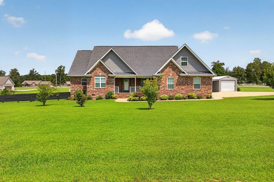 Property photo for 225 Gobbell Ave, Mount Pleasant, TN