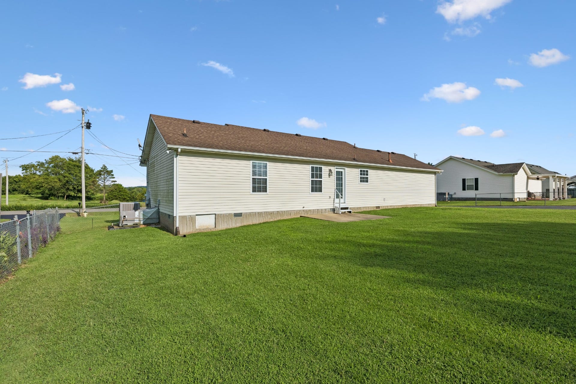 120 Pebble Brook Dr, Murfreesboro, TN 37127 120 Pebble Brook Dr, Murfreesboro, TN 37127