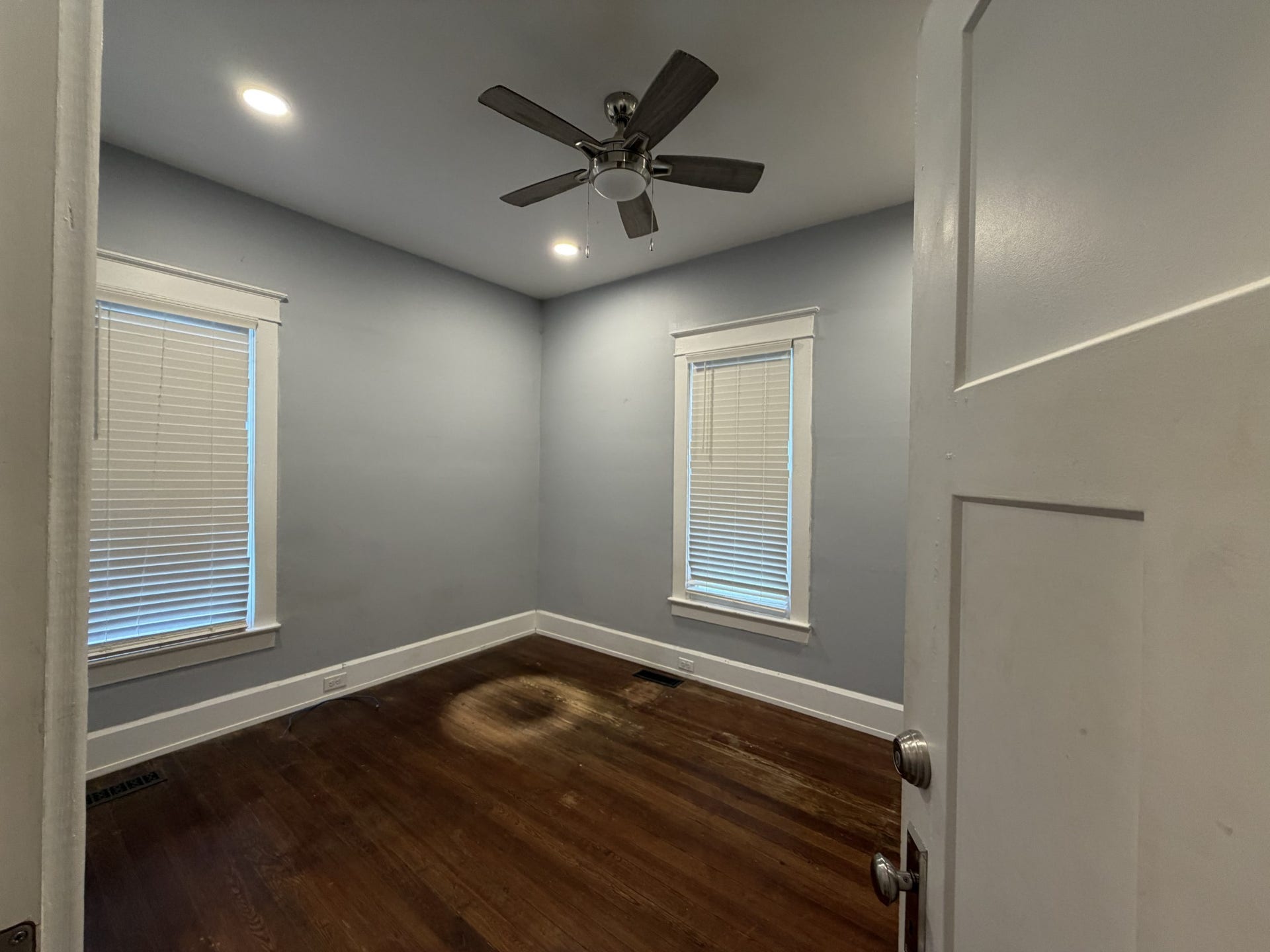 1018 N Maple St, Murfreesboro, TN 37130 1018 N Maple St, Murfreesboro, TN 37130