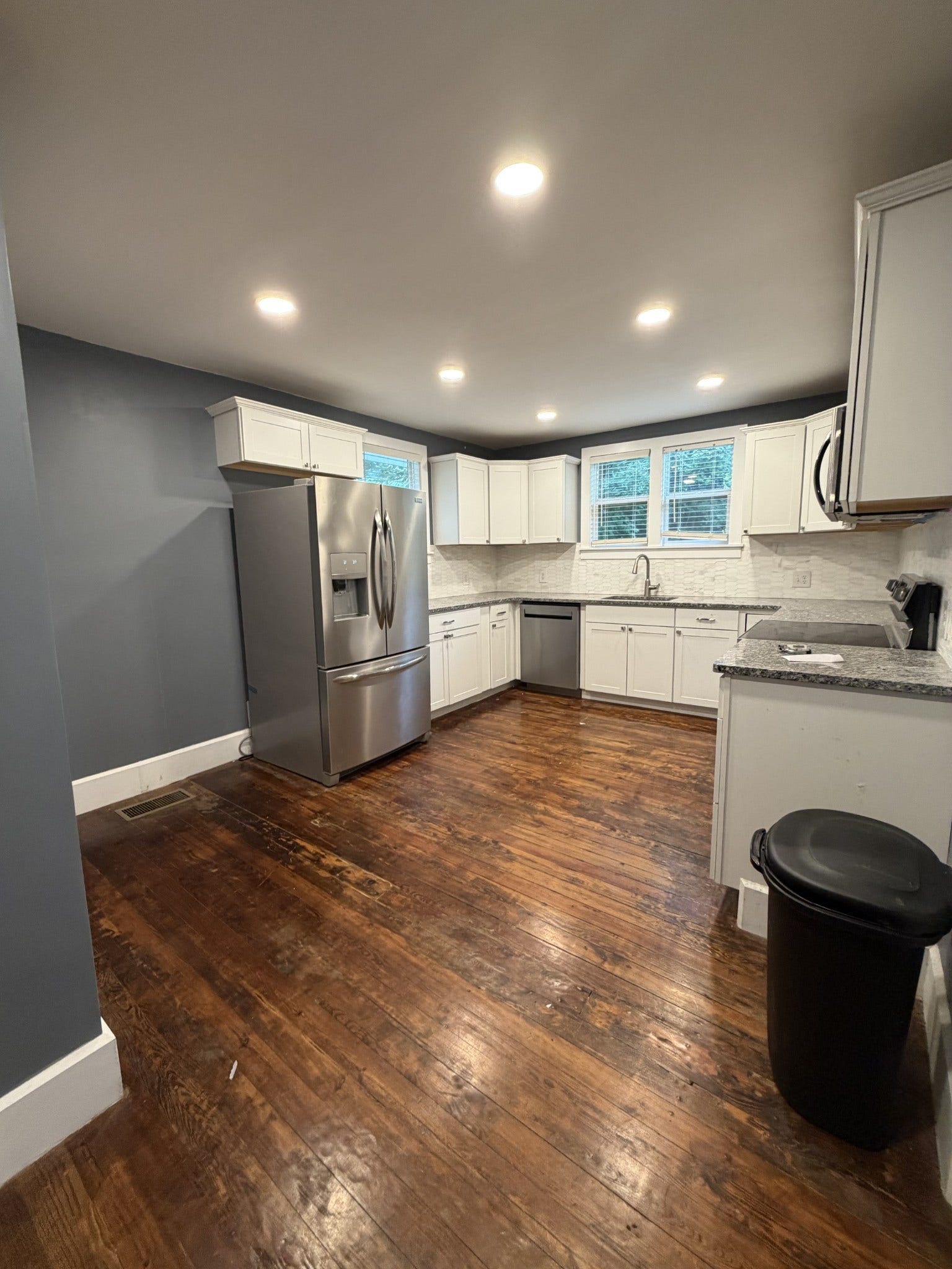 1018 N Maple St, Murfreesboro, TN 37130 1018 N Maple St, Murfreesboro, TN 37130