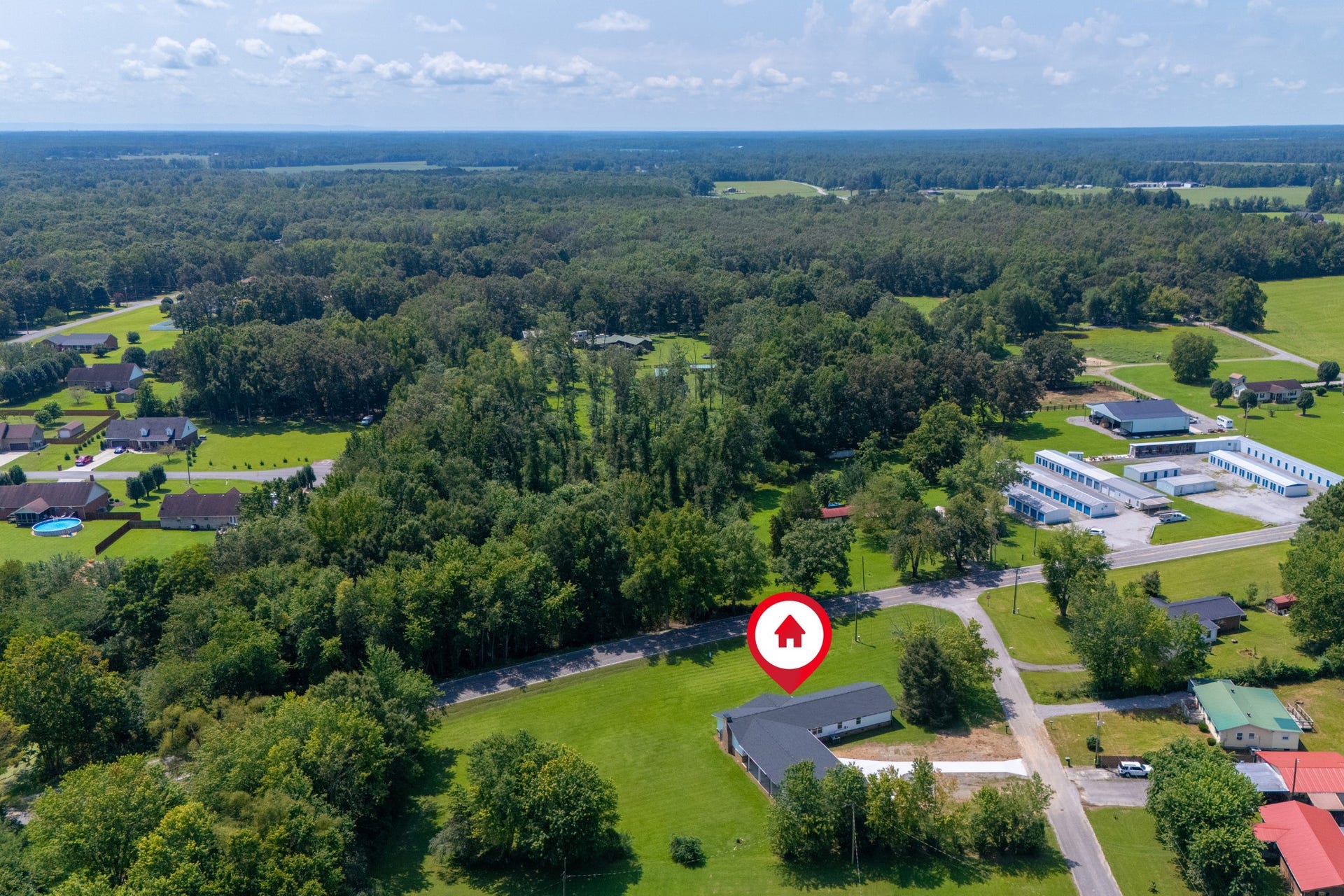 1270 Gnat Hill Rd, Manchester, TN 37355 1270 Gnat Hill Rd, Manchester, TN 37355