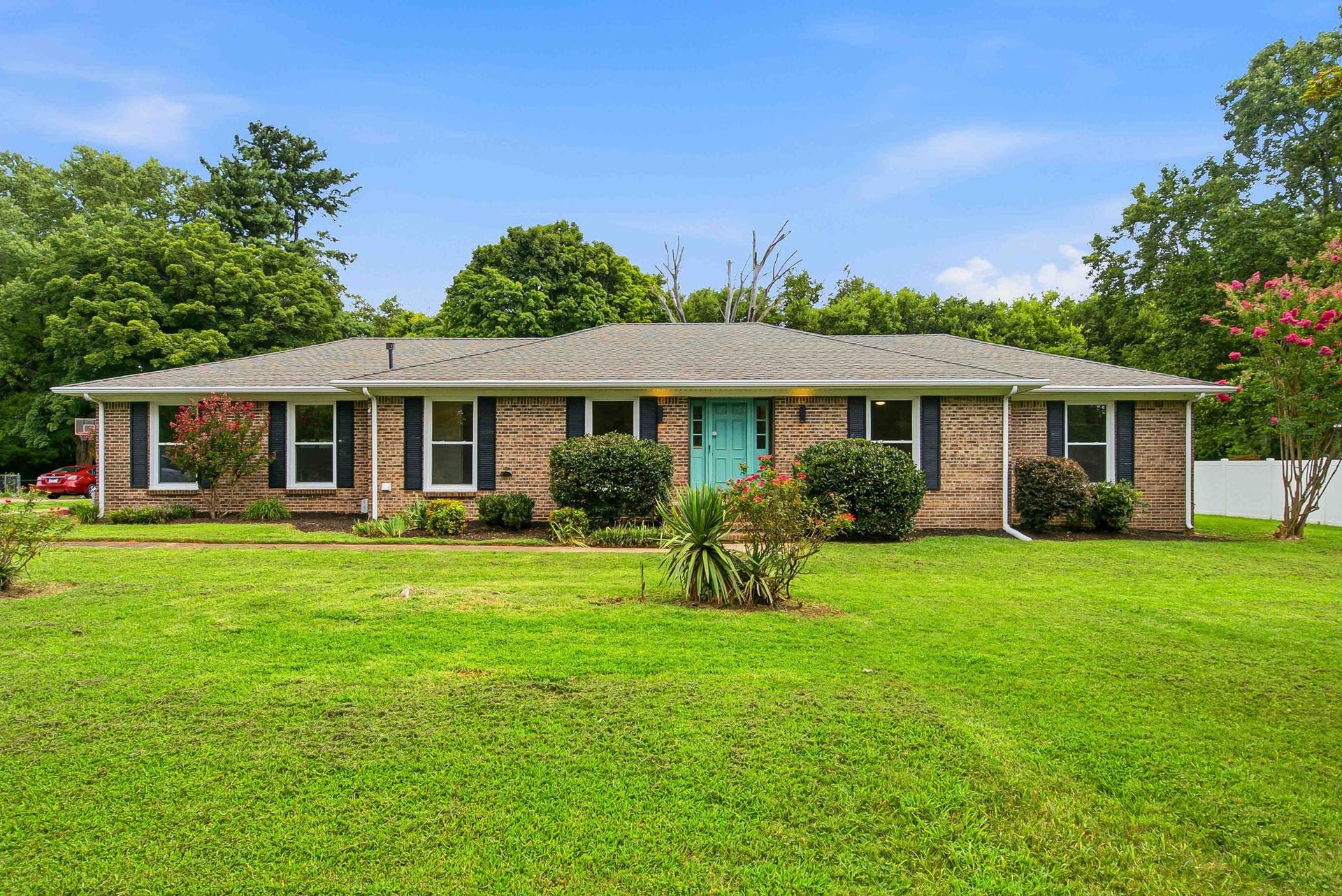 2316 Braxton Bragg Dr, Murfreesboro, TN 37129 2316 Braxton Bragg Dr, Murfreesboro, TN 37129