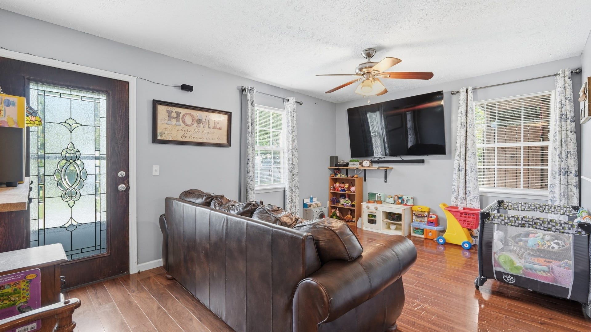 706 Madison St, Manchester, TN 37355 706 Madison St, Manchester, TN 37355