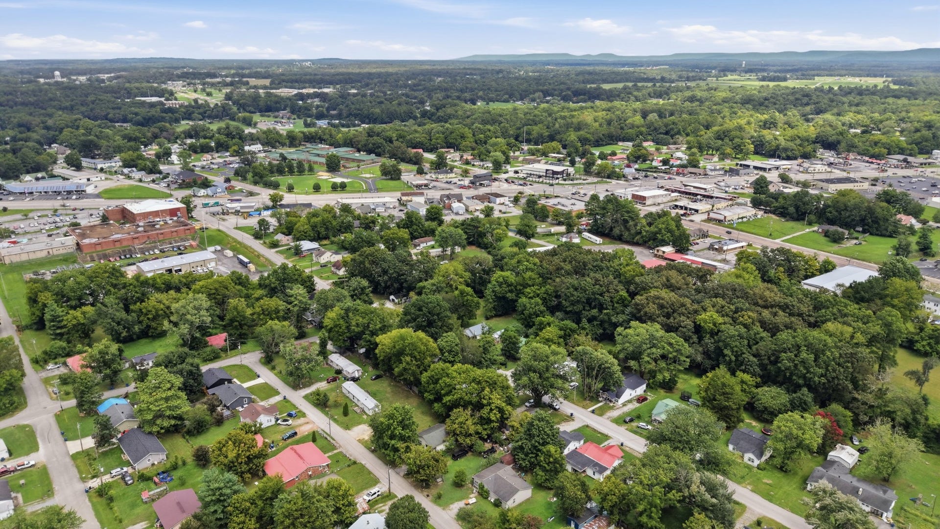 706 Madison St, Manchester, TN 37355 706 Madison St, Manchester, TN 37355