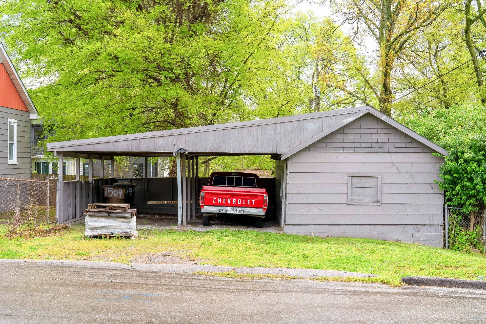 1507 Meridian St, Nashville, TN 37207