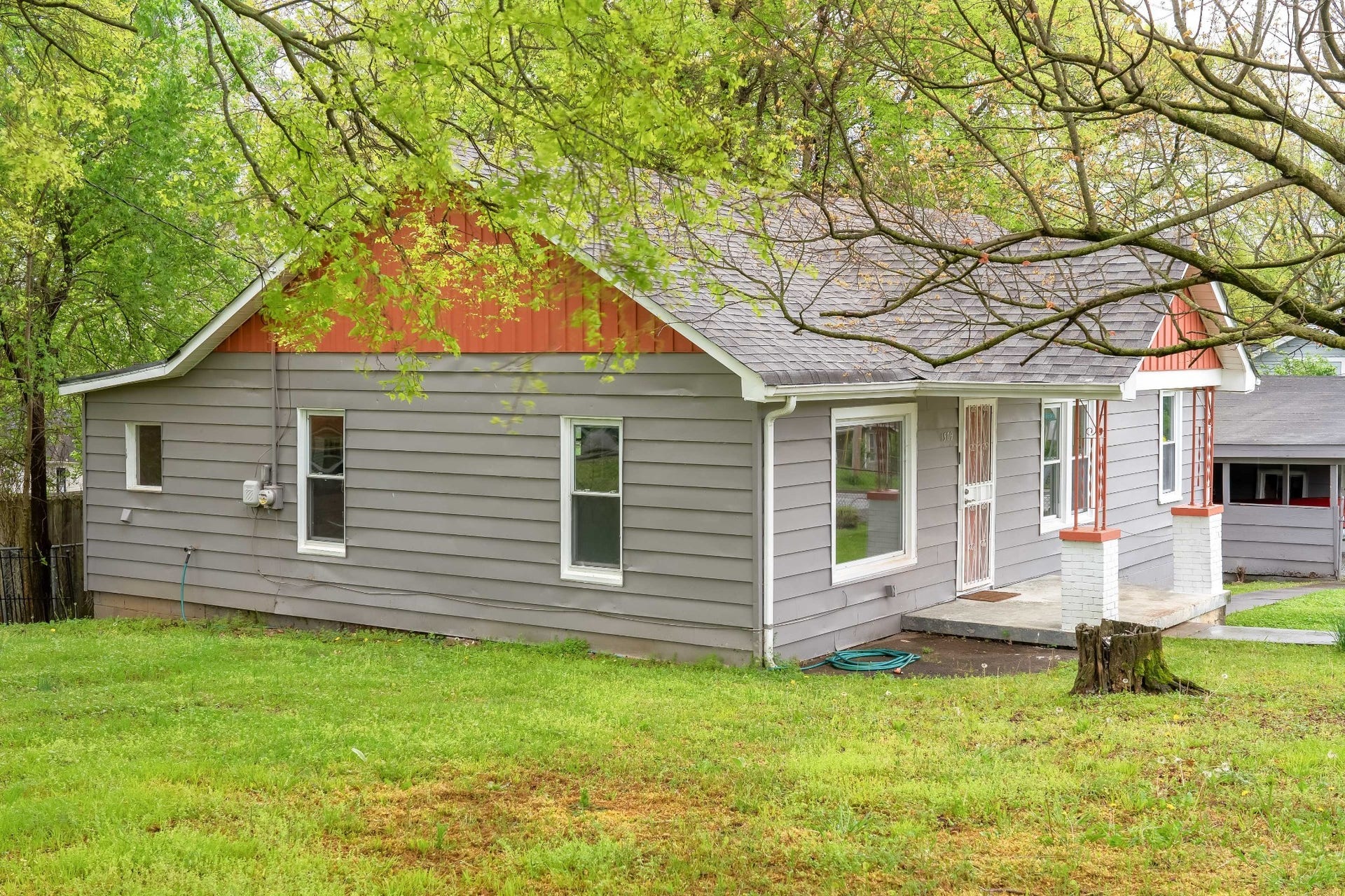 1507 Meridian St, Nashville, TN 37207
