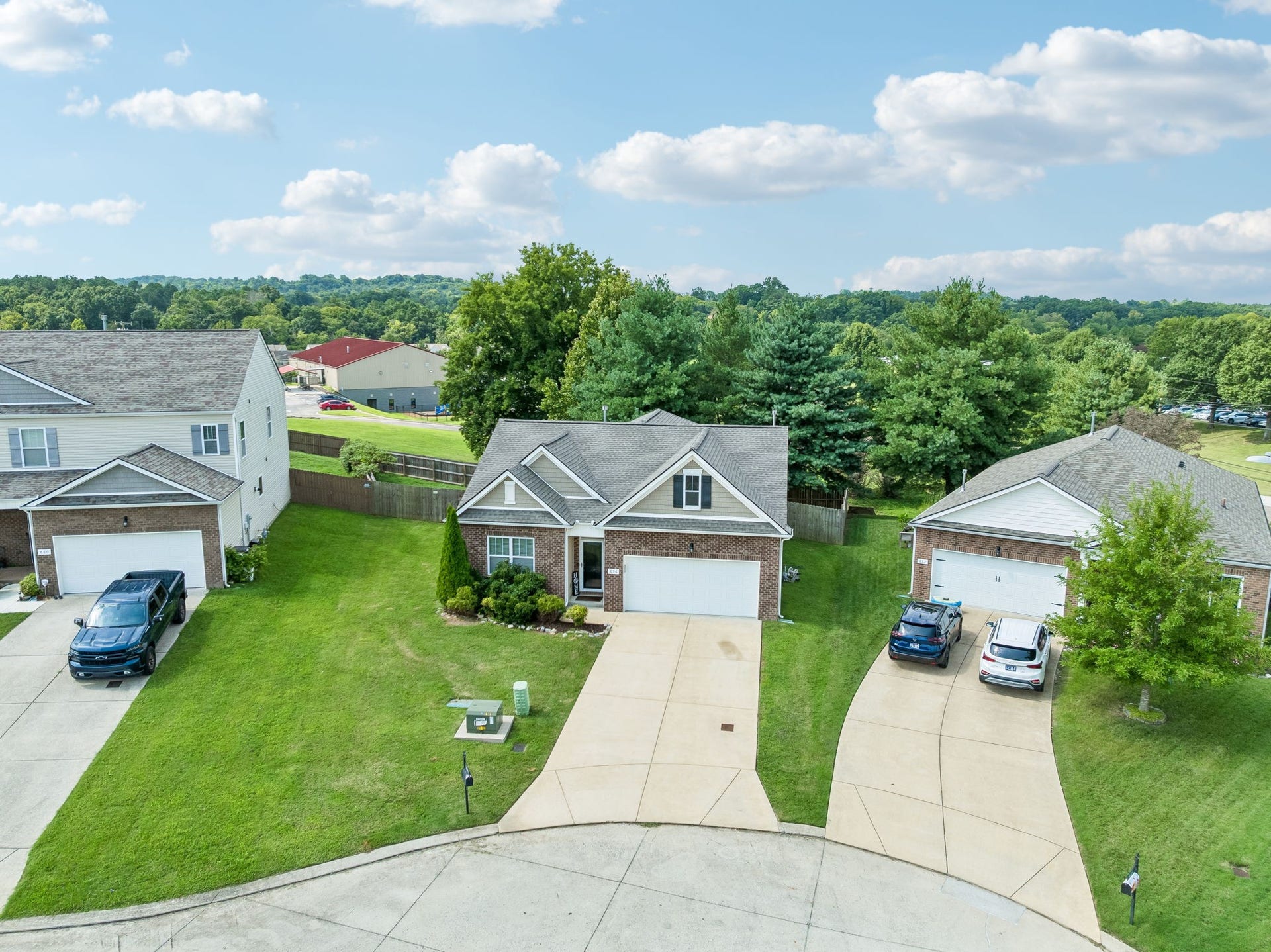 656 Prominence Rd, Columbia, TN 38401 656 Prominence Rd, Columbia, TN 38401