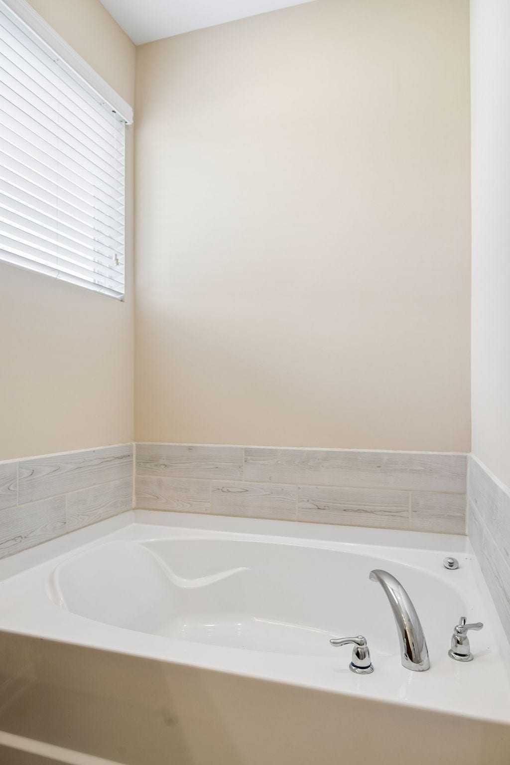 656 Prominence Rd, Columbia, TN 38401 656 Prominence Rd, Columbia, TN 38401