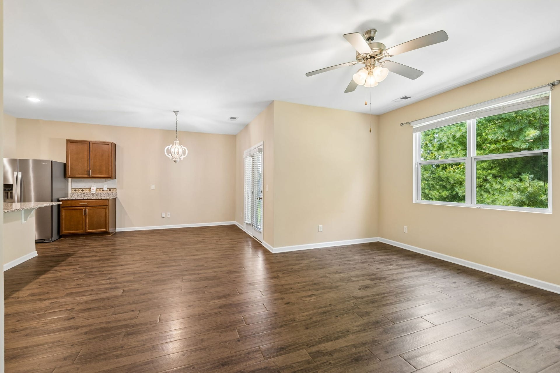 656 Prominence Rd, Columbia, TN 38401 656 Prominence Rd, Columbia, TN 38401
