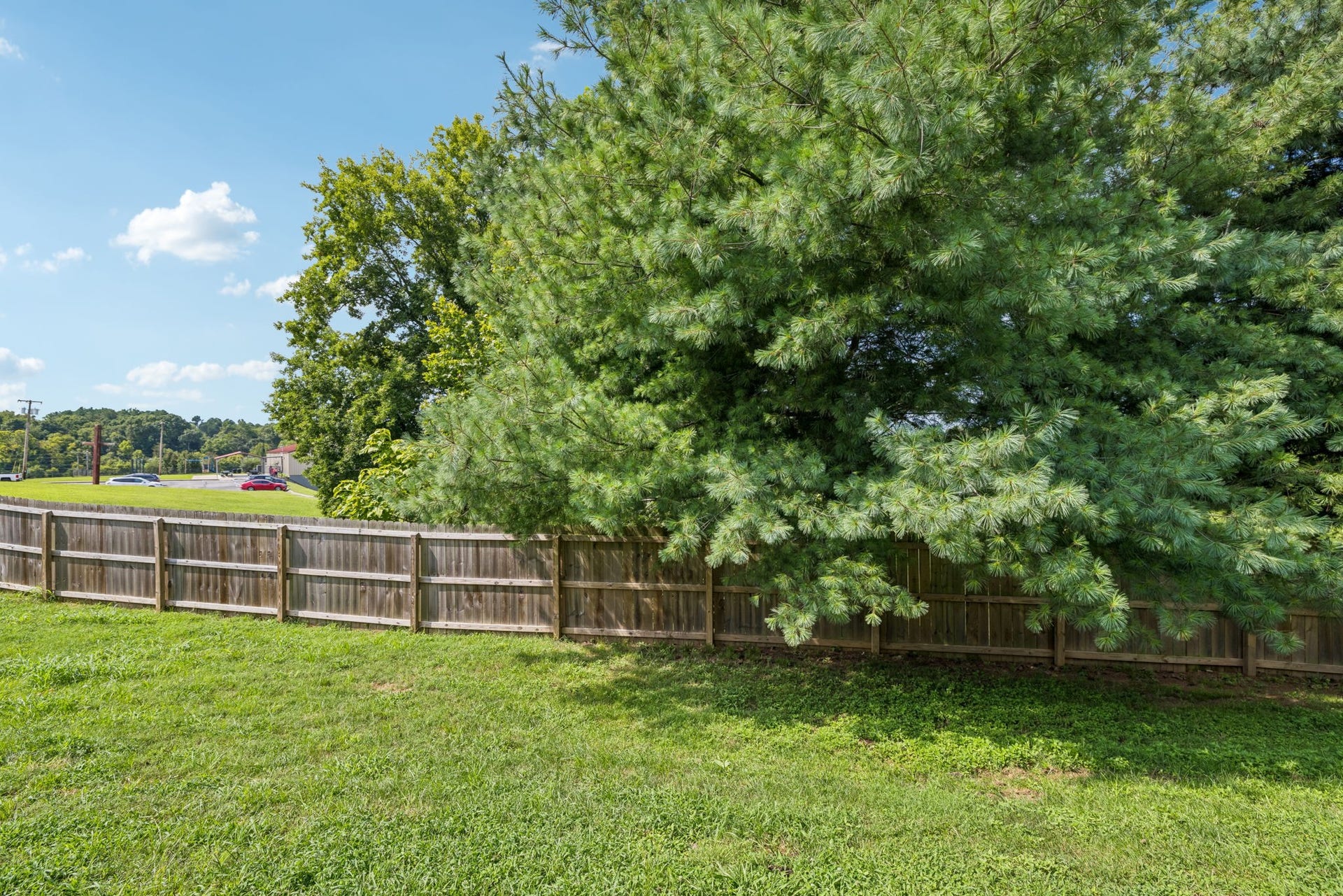 656 Prominence Rd, Columbia, TN 38401 656 Prominence Rd, Columbia, TN 38401