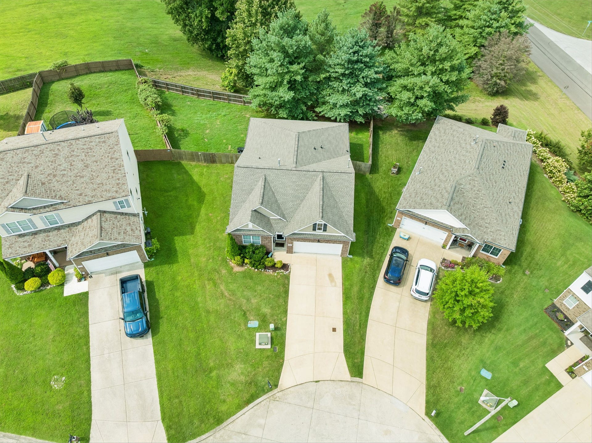 656 Prominence Rd, Columbia, TN 38401 656 Prominence Rd, Columbia, TN 38401