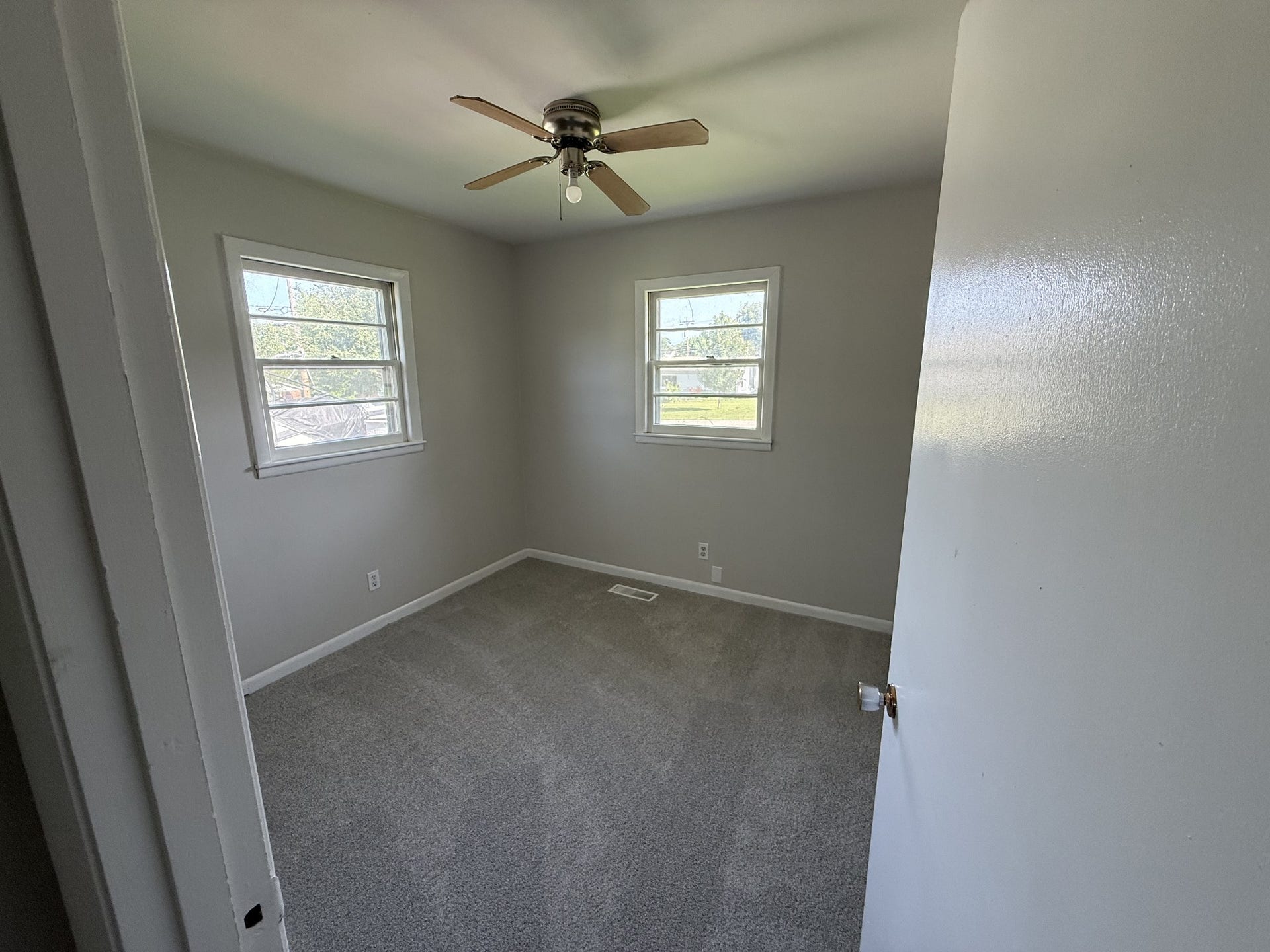 203 Greenbriar St, Woodbury, TN 37190