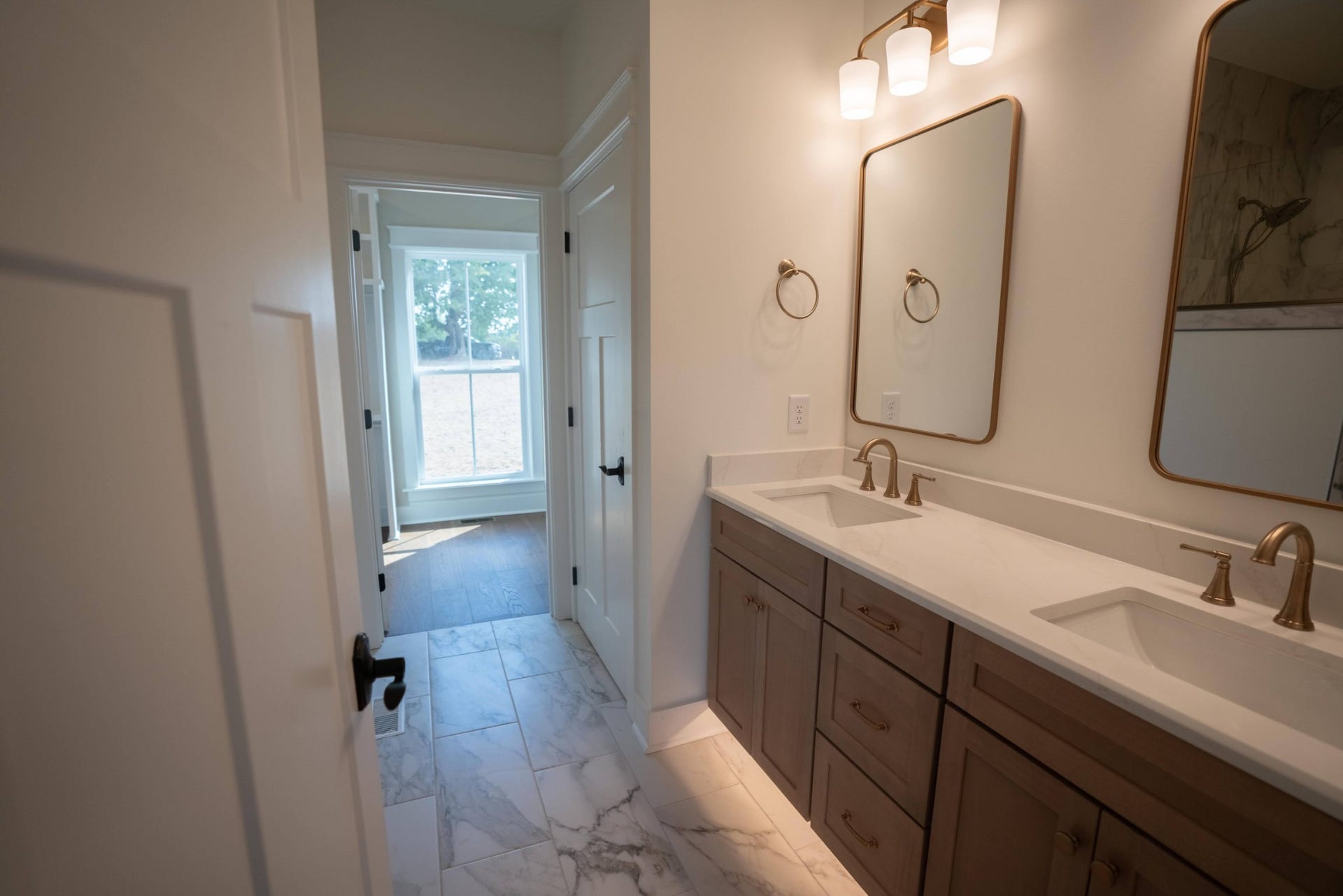 672 Blanton School Rd, Woodbury, TN 37190
