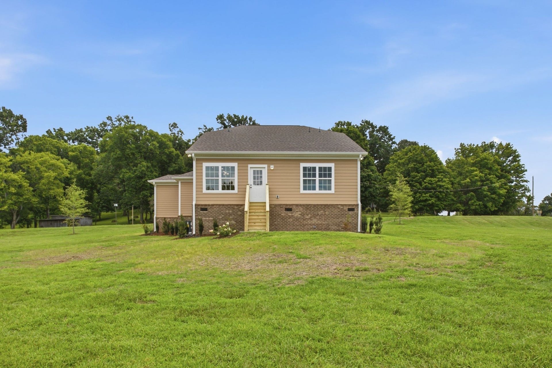 1699 Blue Moon Ln, Columbia, TN 38401 1699 Blue Moon Ln, Columbia, TN 38401