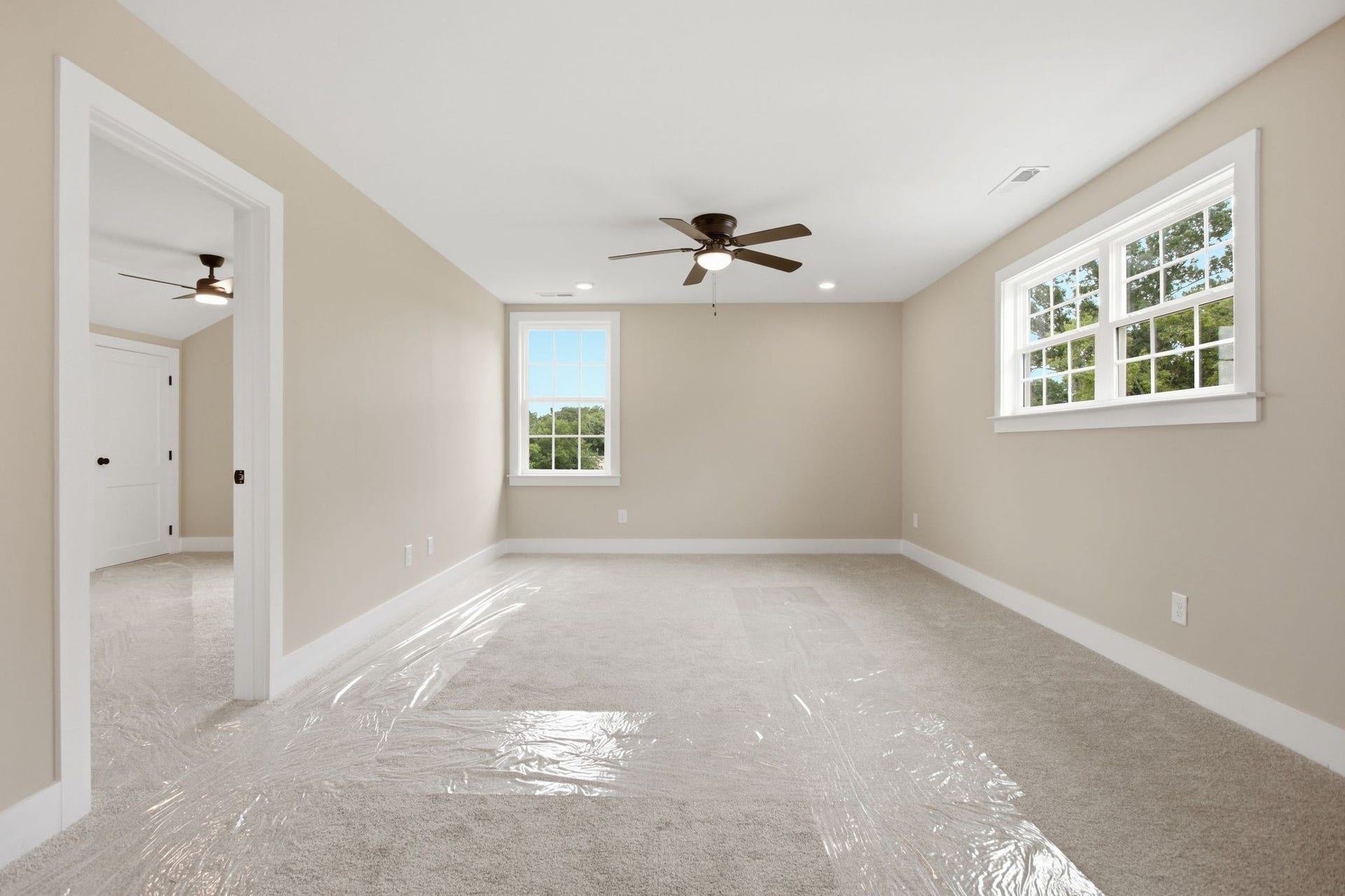 1699 Blue Moon Ln, Columbia, TN 38401 Spacious Bonus Room with a lot of natural light