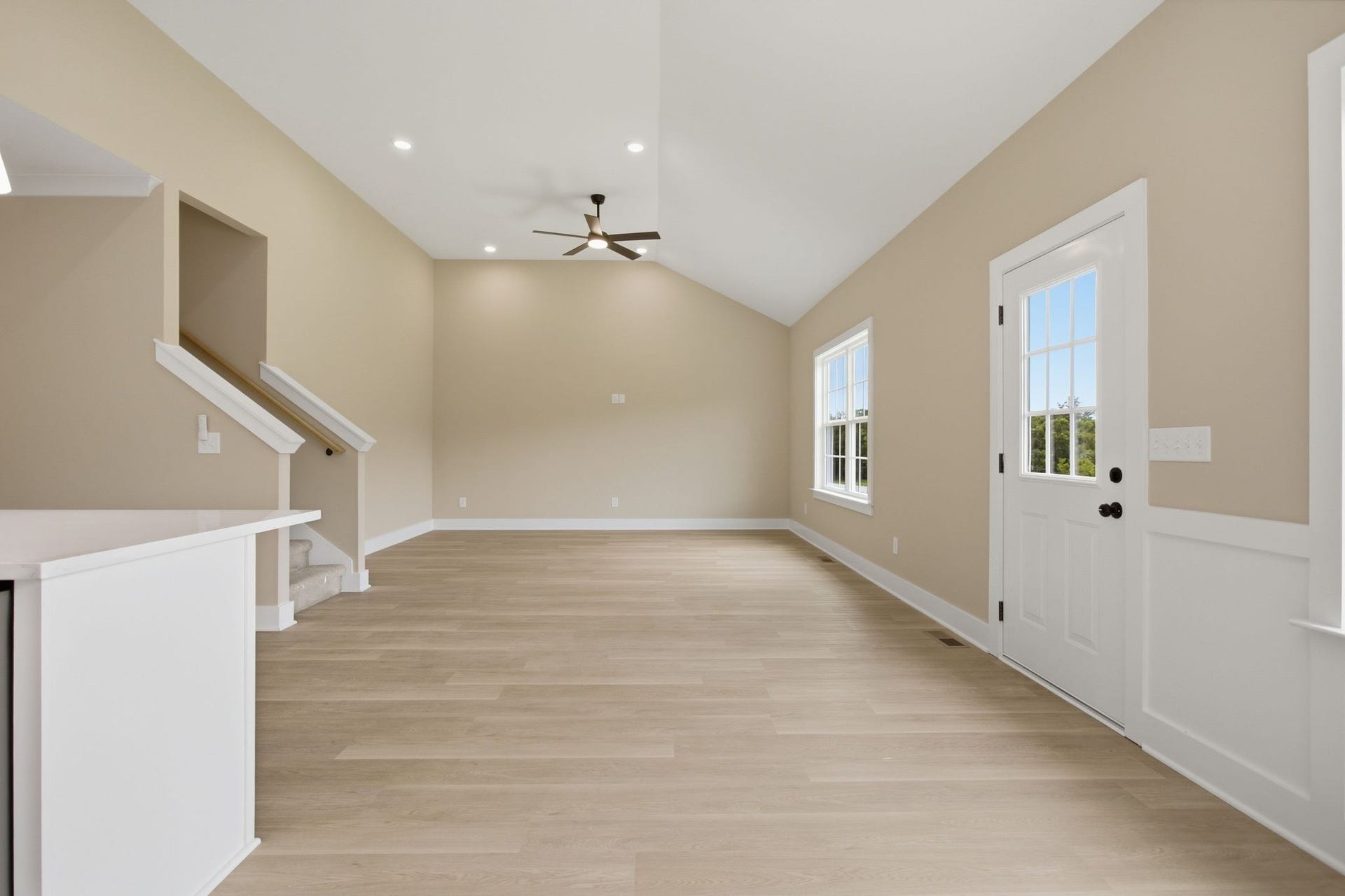 1699 Blue Moon Ln, Columbia, TN 38401 open floor plan