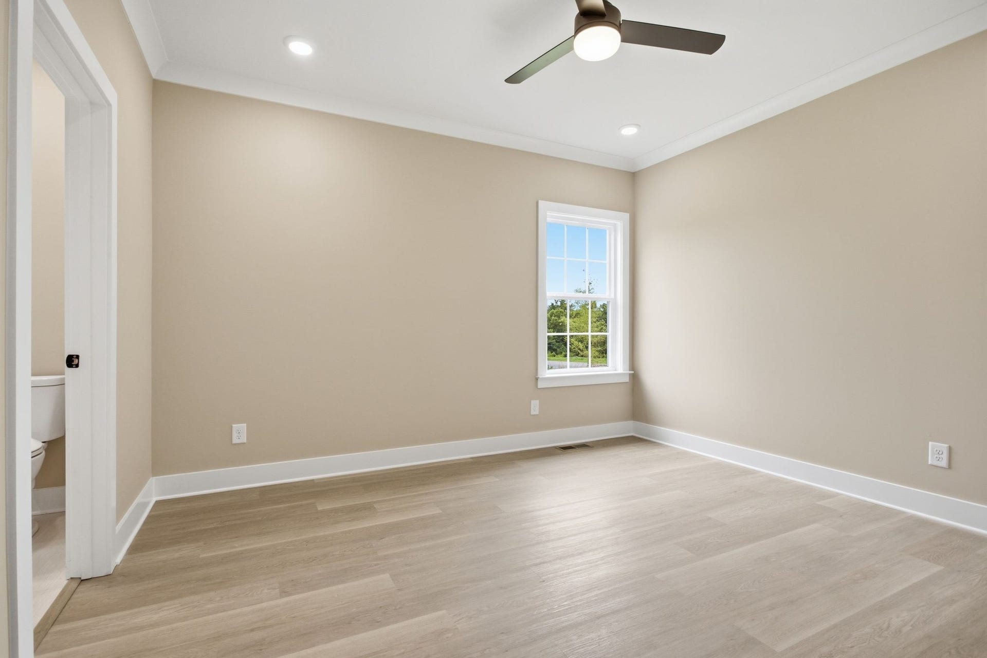1699 Blue Moon Ln, Columbia, TN 38401 1699 Blue Moon Ln, Columbia, TN 38401
