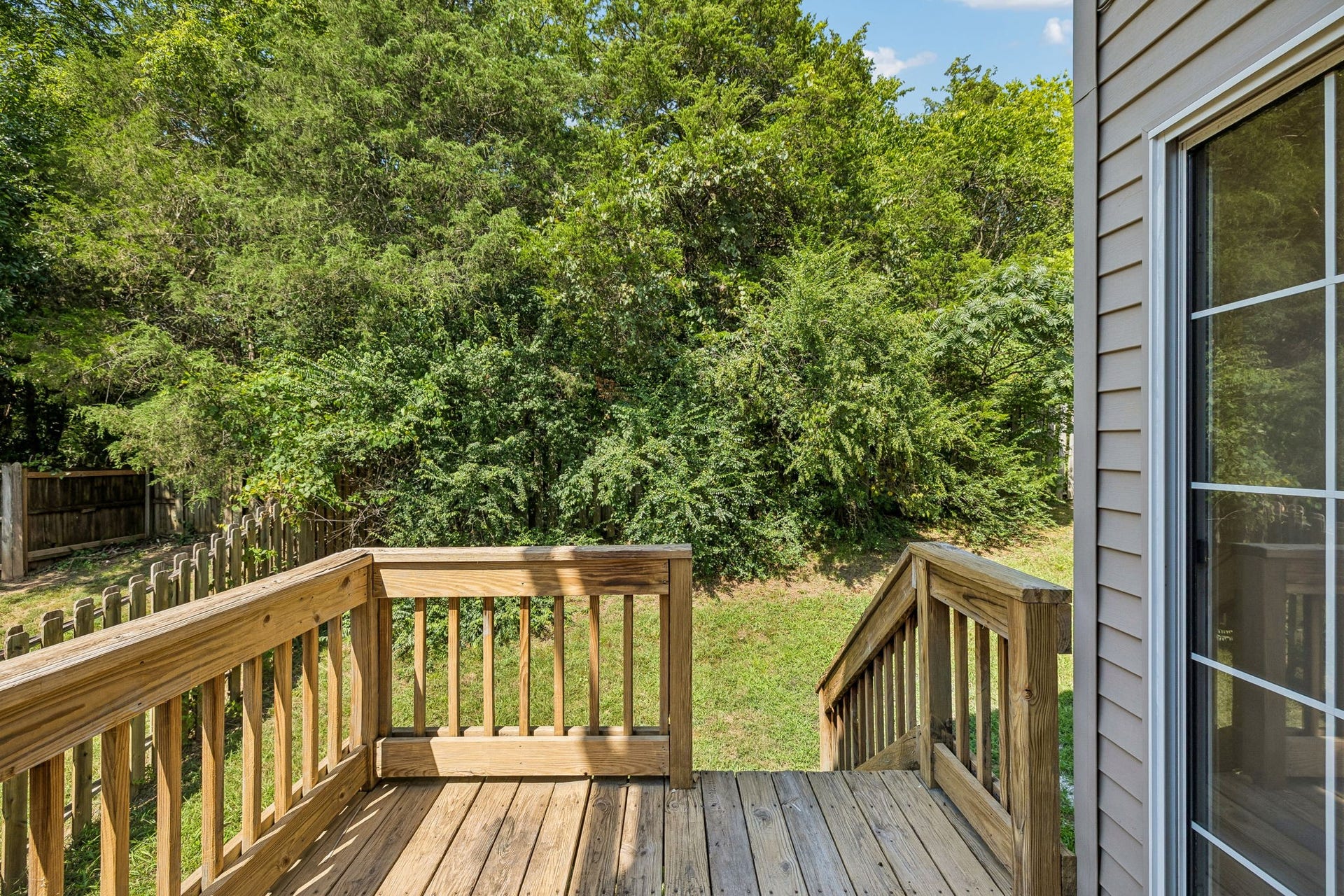 1040 Mulberry Way, Nashville, TN 37207 1040 Mulberry Way, Nashville, TN 37207