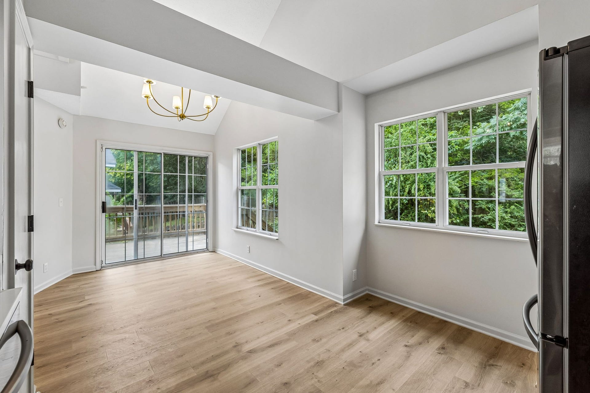 1040 Mulberry Way, Nashville, TN 37207 1040 Mulberry Way, Nashville, TN 37207