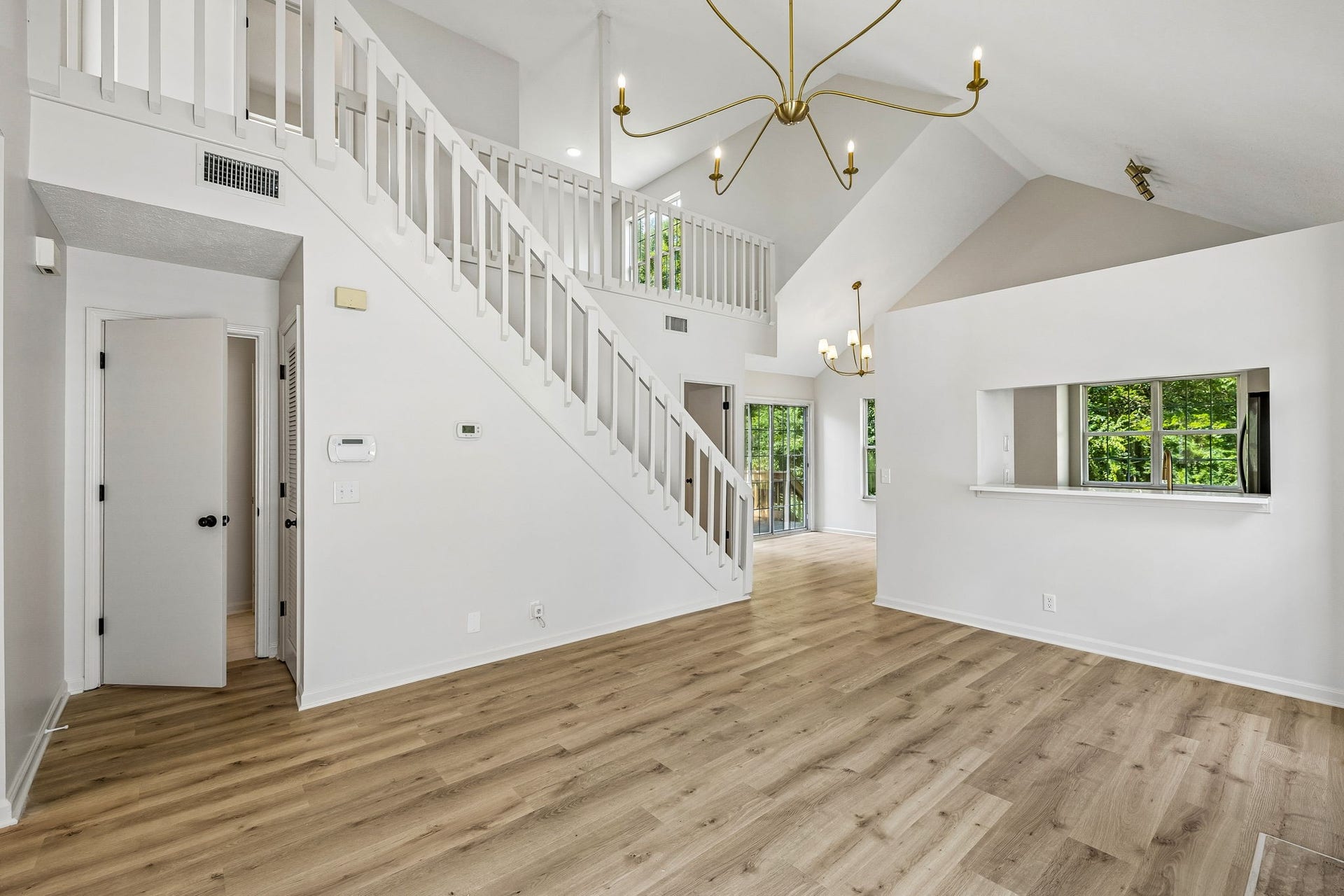 1040 Mulberry Way, Nashville, TN 37207 1040 Mulberry Way, Nashville, TN 37207