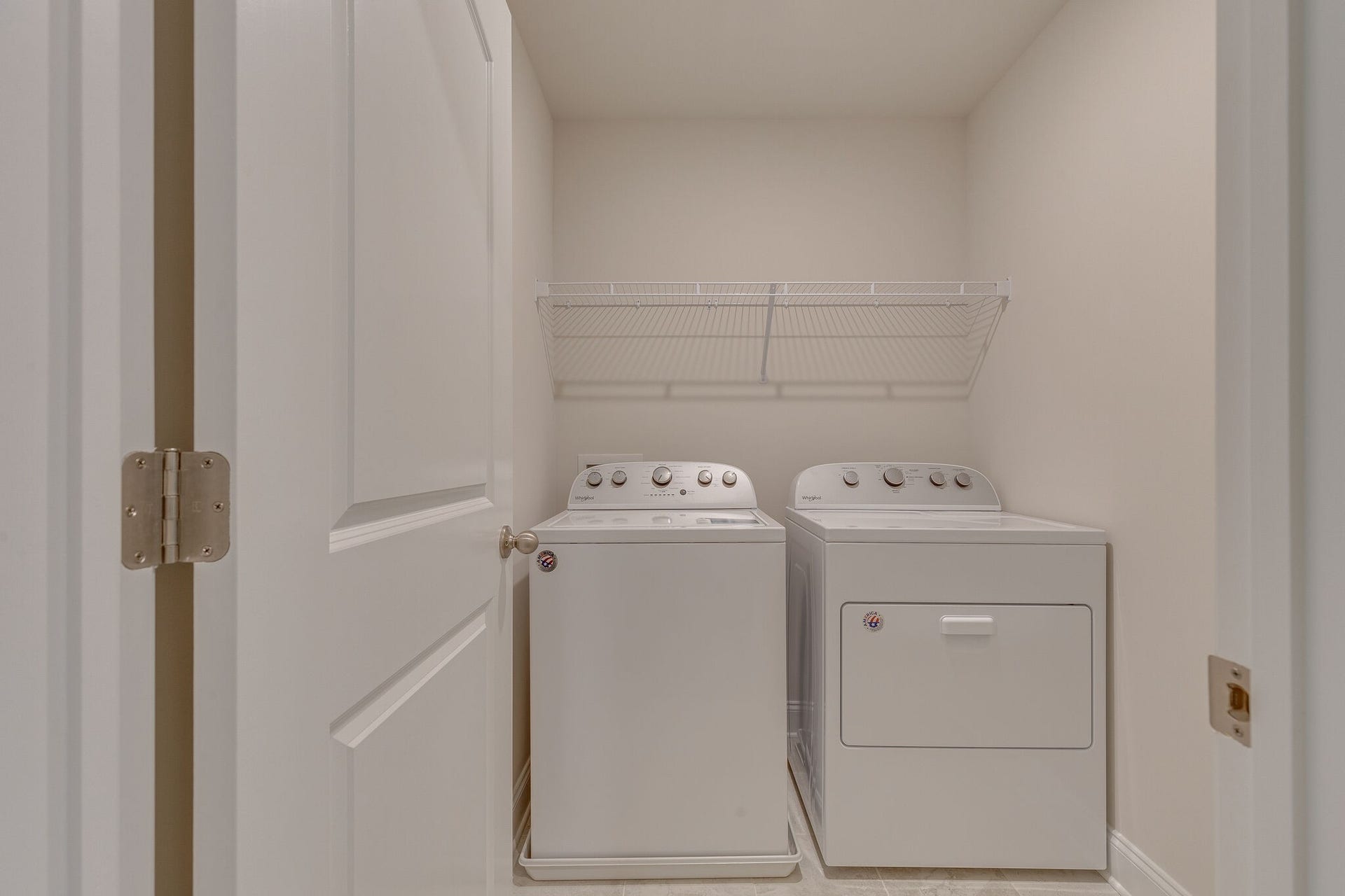 1006 McKee Ct, Columbia, TN 38401 1006 McKee Ct, Columbia, TN 38401