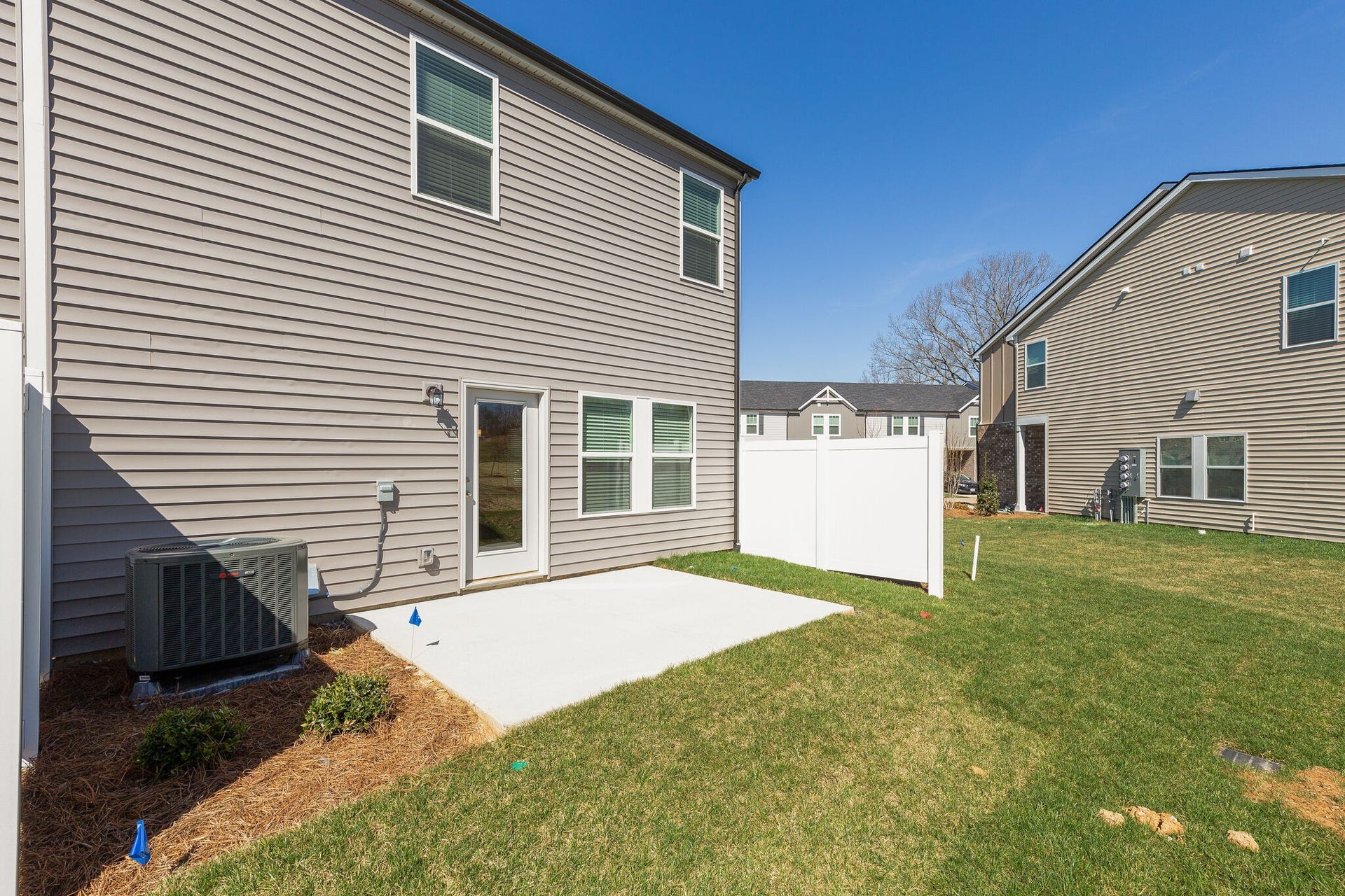 1006 McKee Ct, Columbia, TN 38401 1006 McKee Ct, Columbia, TN 38401