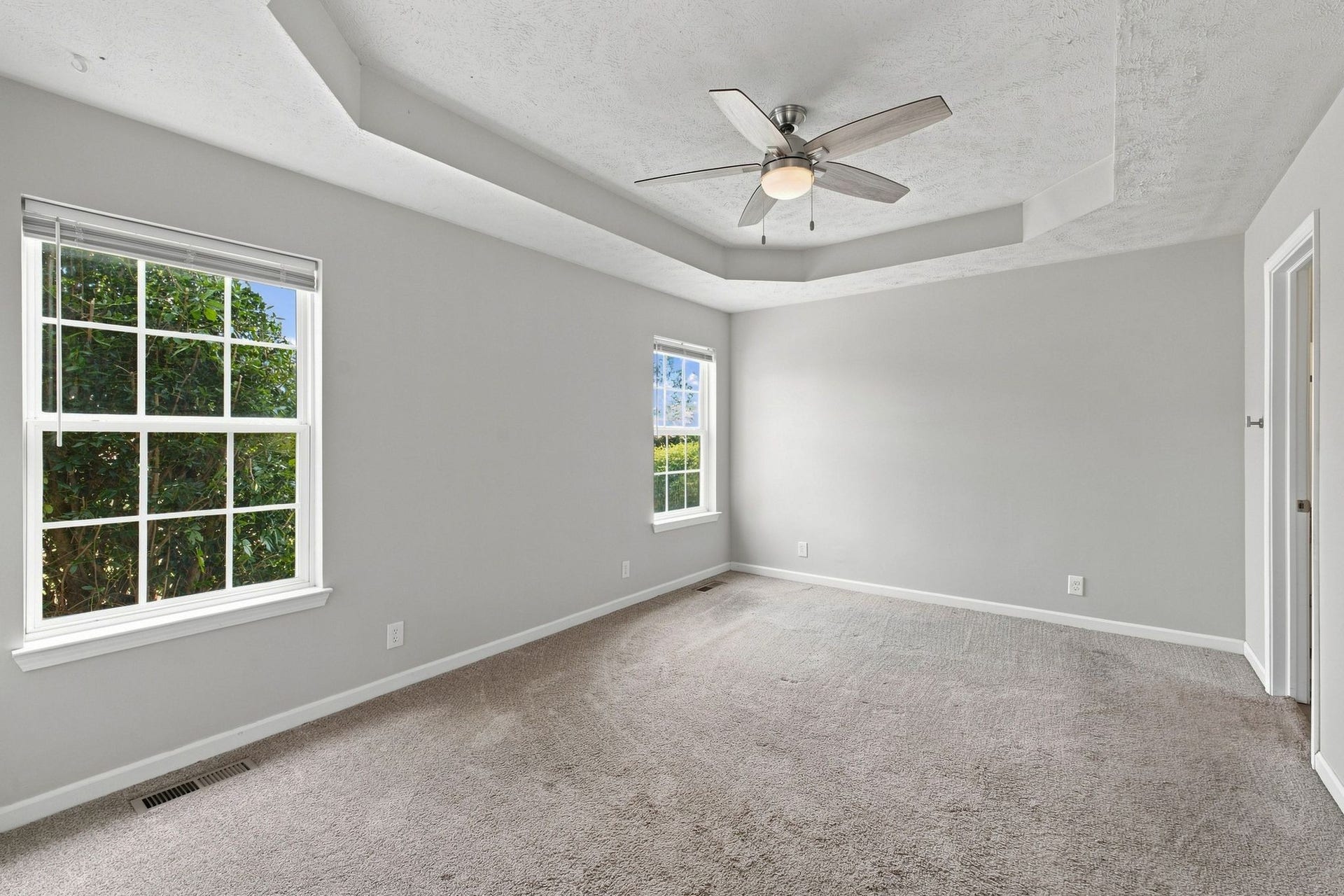 2820 Weybridge Dr, Murfreesboro, TN 37128 2820 Weybridge Dr, Murfreesboro, TN 37128