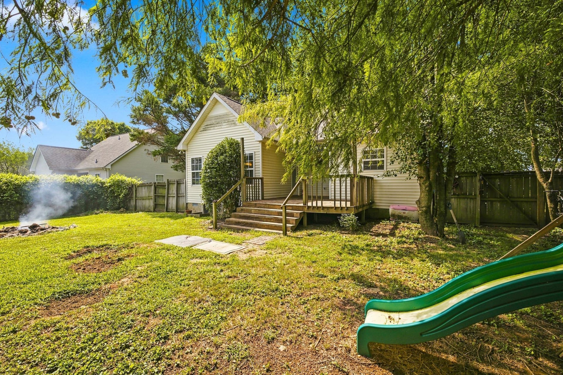 2820 Weybridge Dr, Murfreesboro, TN 37128 2820 Weybridge Dr, Murfreesboro, TN 37128