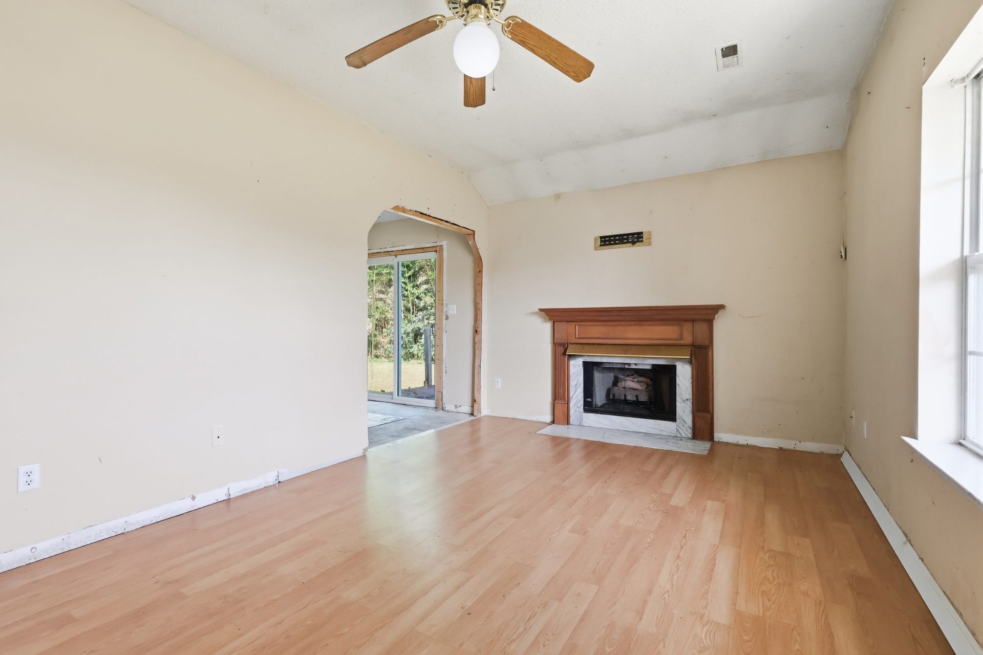2767 Belle Meade Pl, Columbia, TN 38401