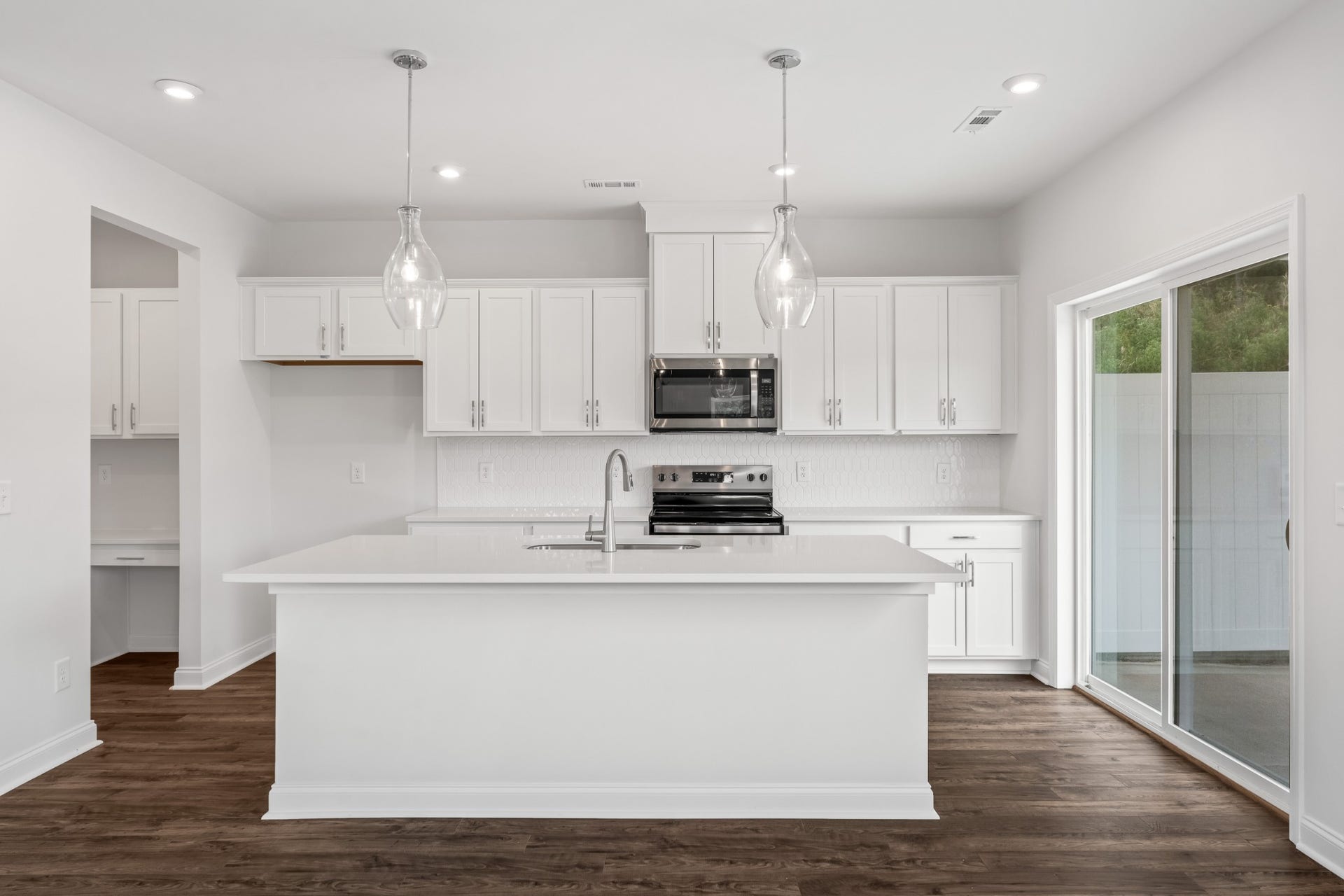 2323 Juneau Lane, Columbia, TN 38401 2323 Juneau Lane, Columbia, TN 38401