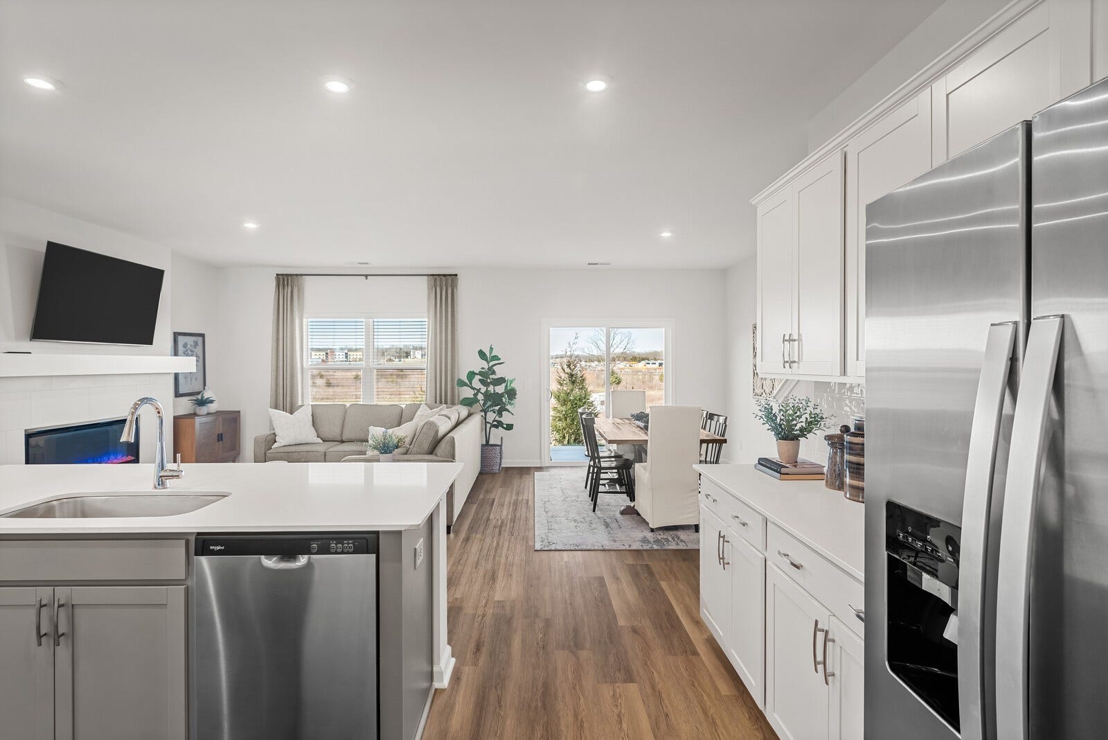 2319 Juneau Lane, Columbia, TN 38401 Photos of similar home in the community for representational purposes only. Come tour our most popular floor plan today! The Beverly units are always the first to sell.