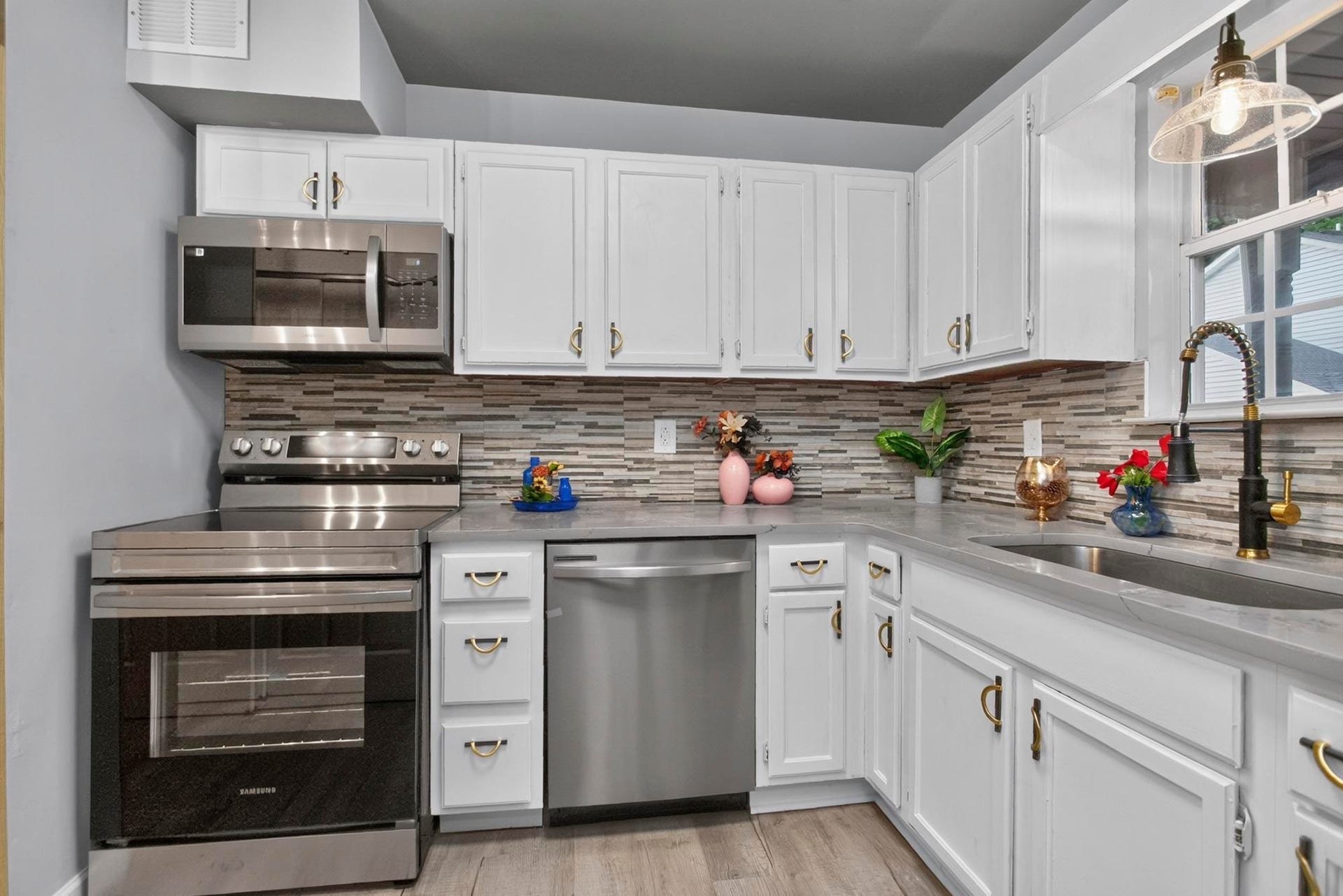 208 Errol Ln, Nashville, TN 37209 208 Errol Ln, Nashville, TN 37209