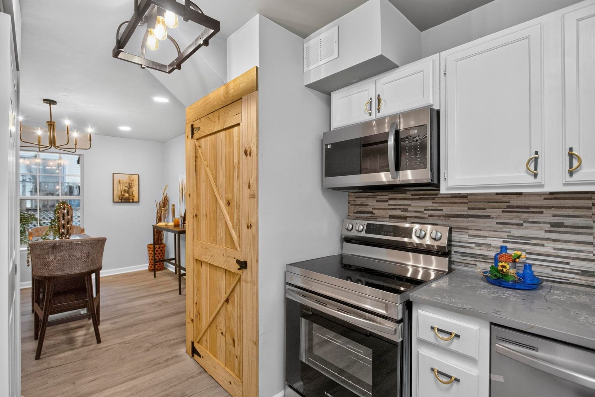 208 Errol Ln, Nashville, TN 37209 208 Errol Ln, Nashville, TN 37209