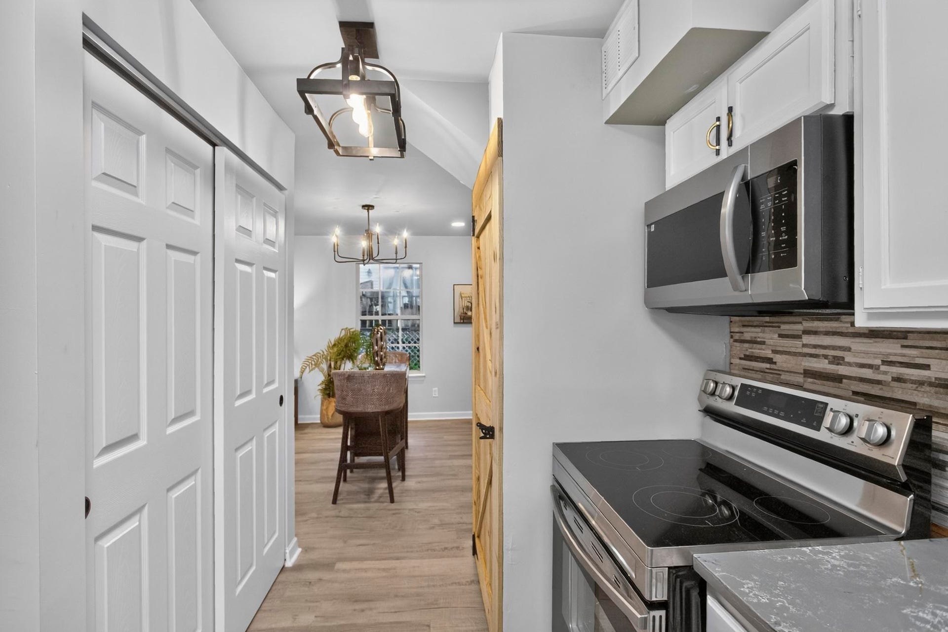 208 Errol Ln, Nashville, TN 37209 208 Errol Ln, Nashville, TN 37209