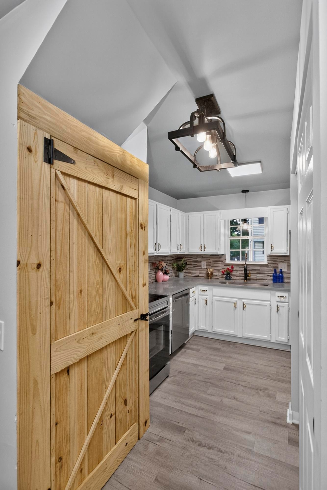 208 Errol Ln, Nashville, TN 37209 208 Errol Ln, Nashville, TN 37209