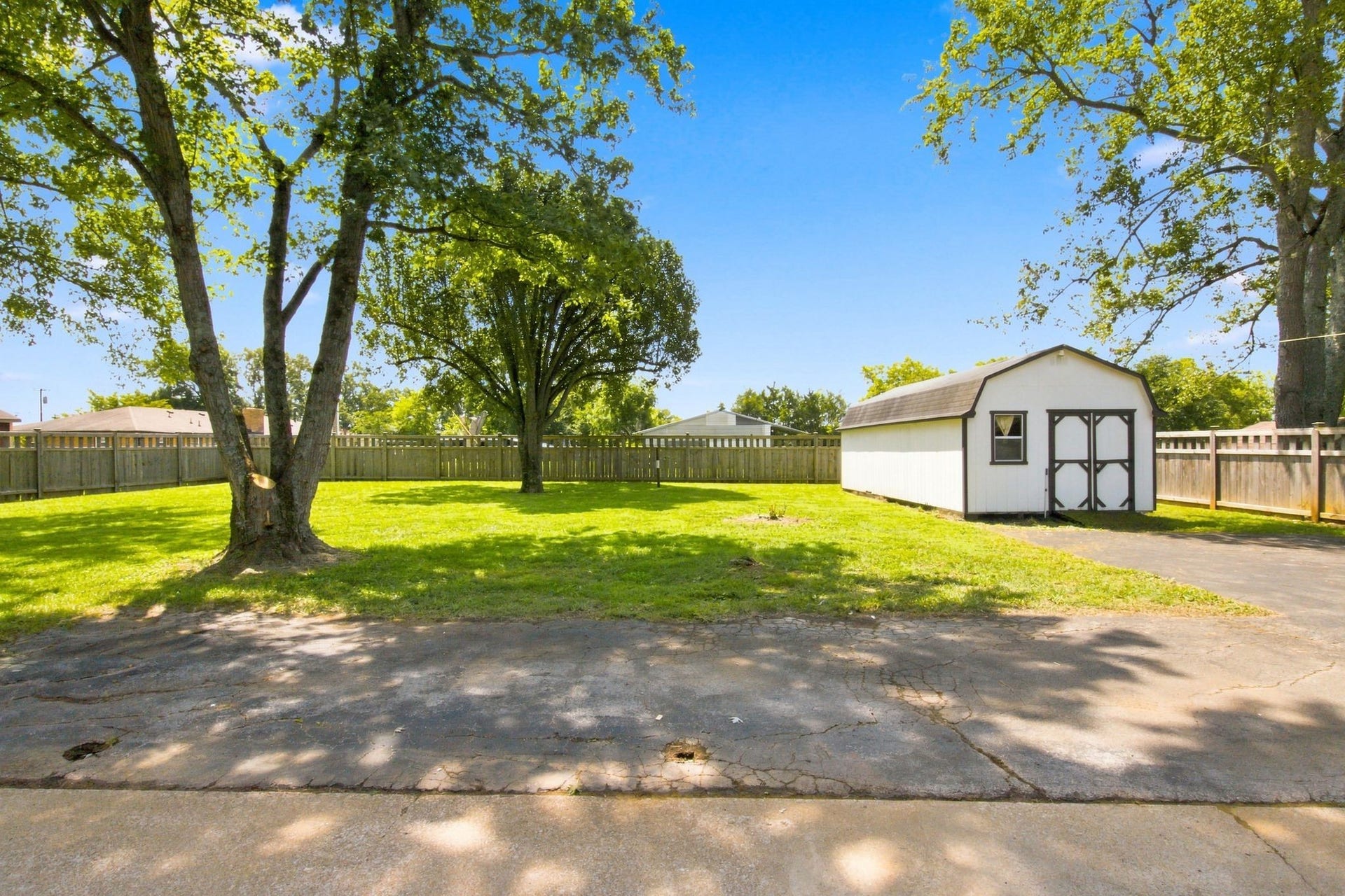 1261 Harrison Rd, Murfreesboro, TN 37128 1261 Harrison Rd, Murfreesboro, TN 37128