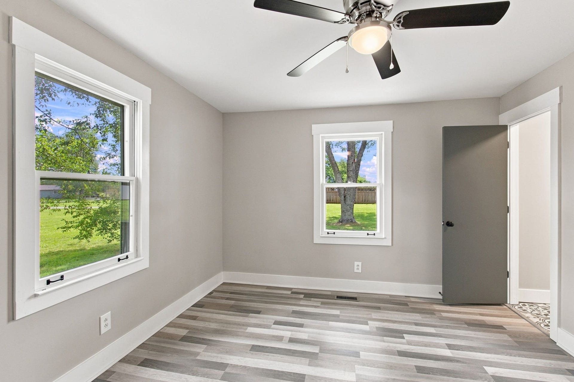 1261 Harrison Rd, Murfreesboro, TN 37128 1261 Harrison Rd, Murfreesboro, TN 37128